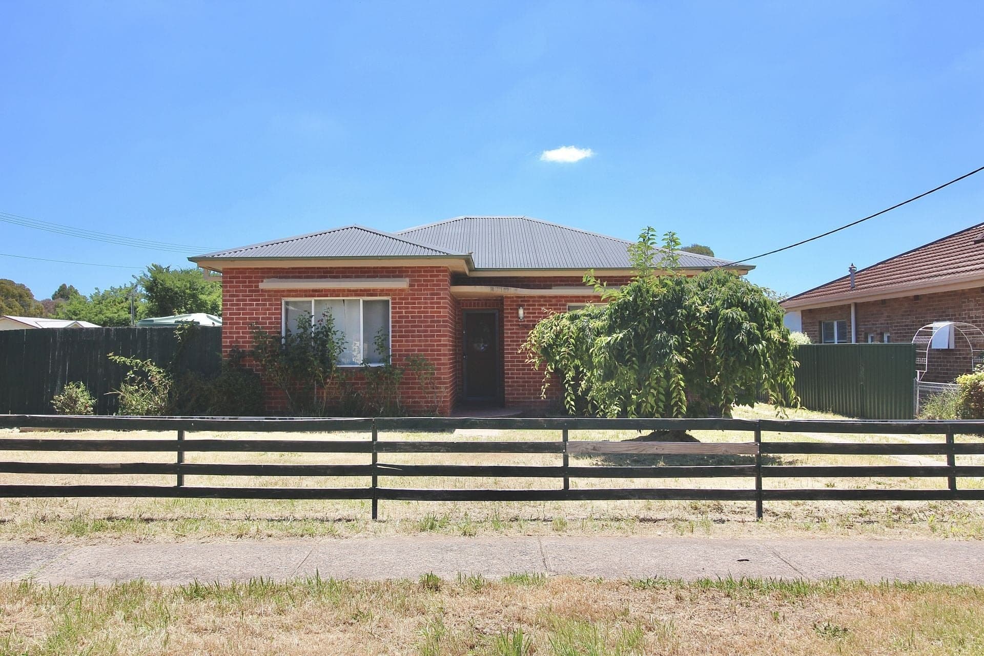 71 Glenroi Avenue Orange NSW, Orange - Image 1