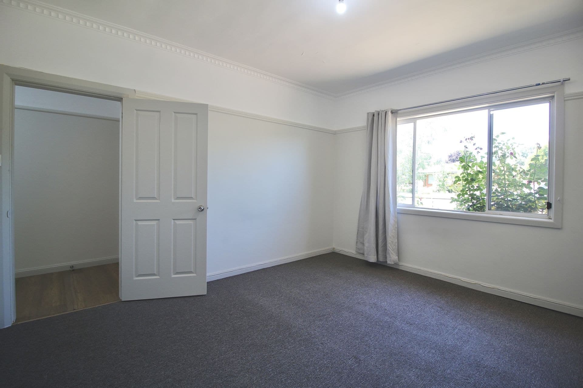71 Glenroi Avenue Orange NSW, Orange - Thumbnail 3