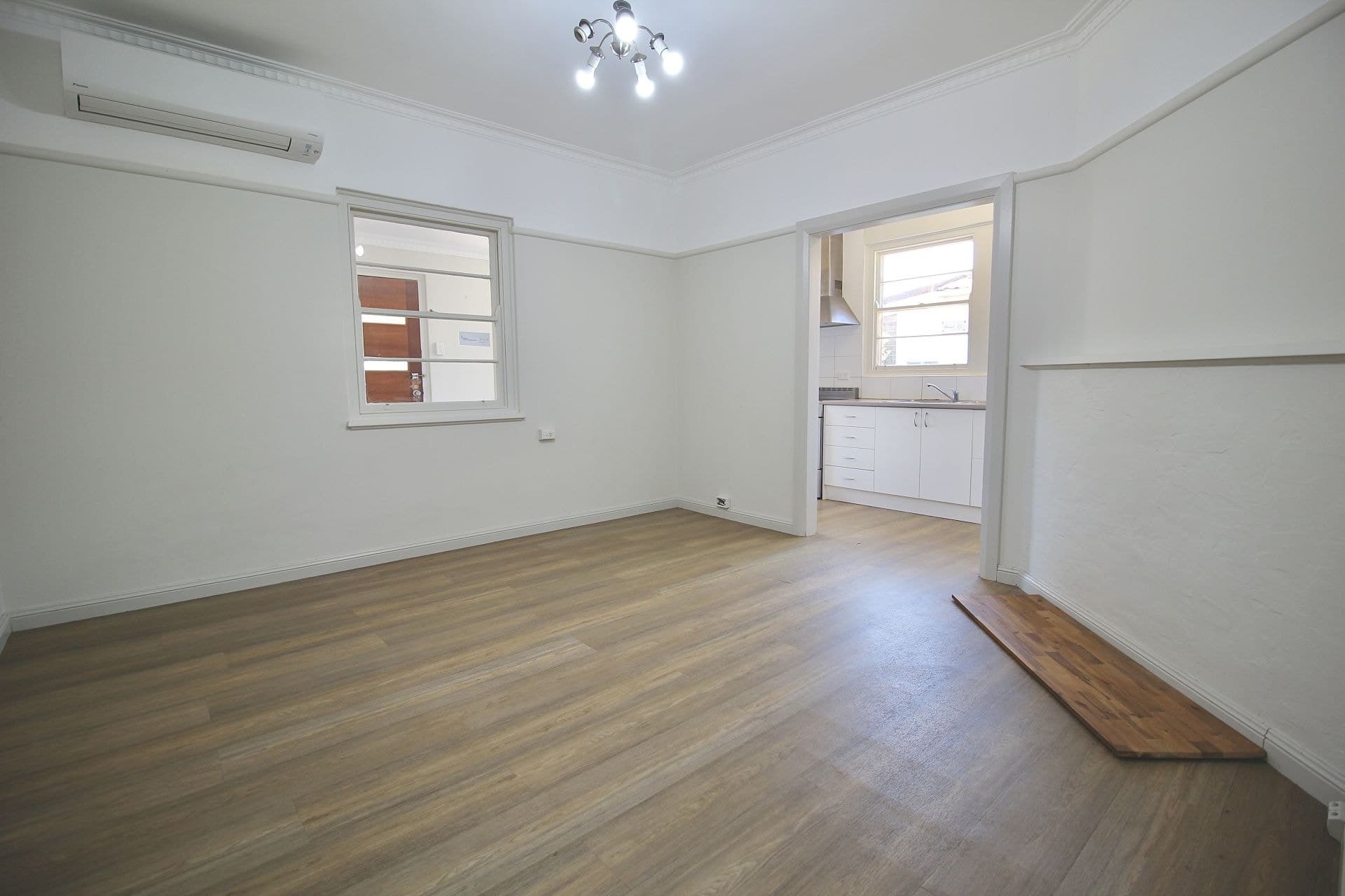 71 Glenroi Avenue Orange NSW, Orange - Thumbnail 7