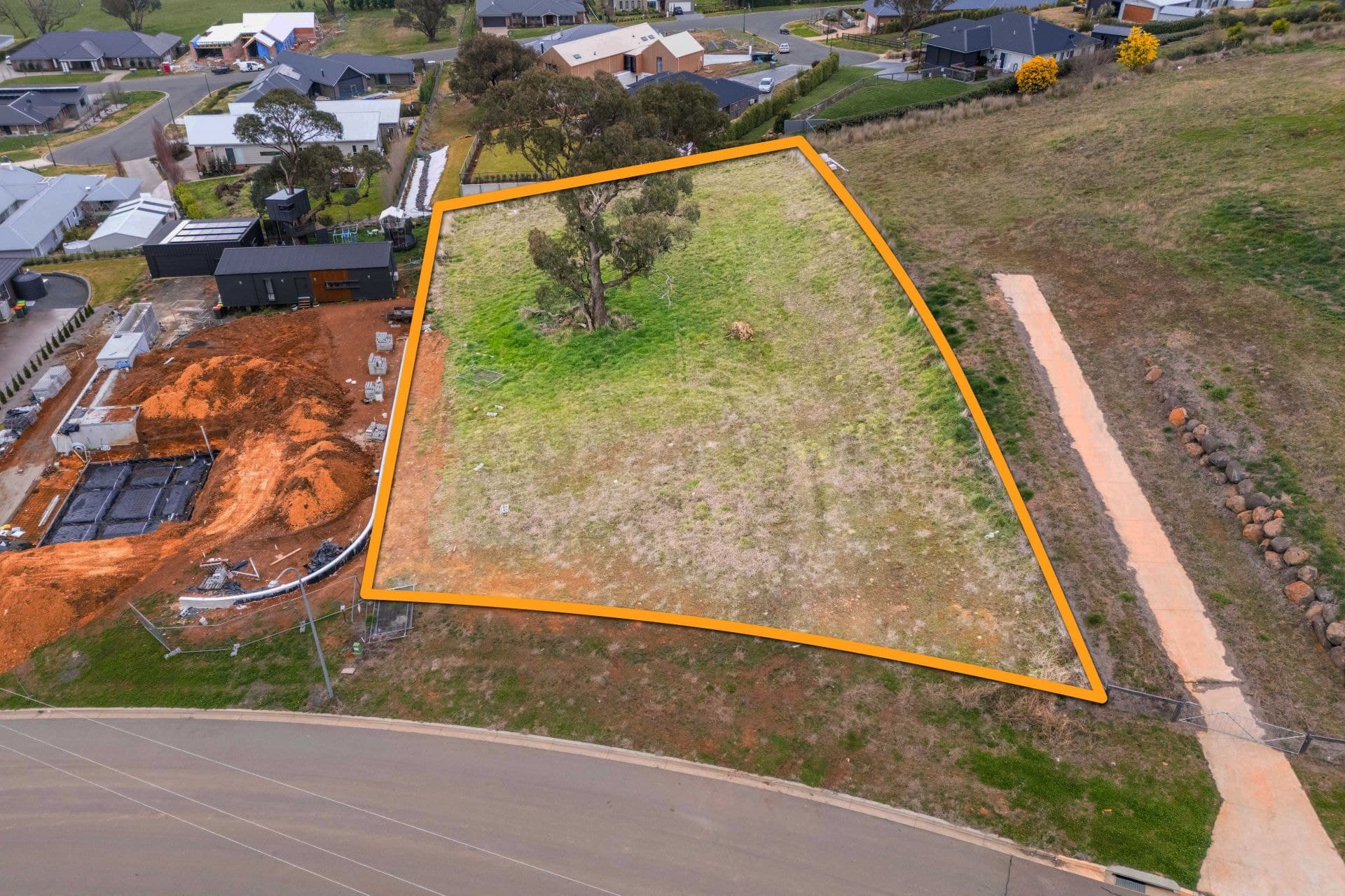 9 Hilldale Crescent Orange NSW, Orange - Thumbnail 4
