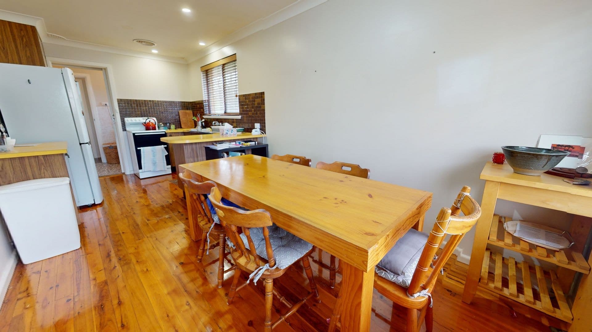 18 Icely Road Orange NSW, Orange - Thumbnail 2