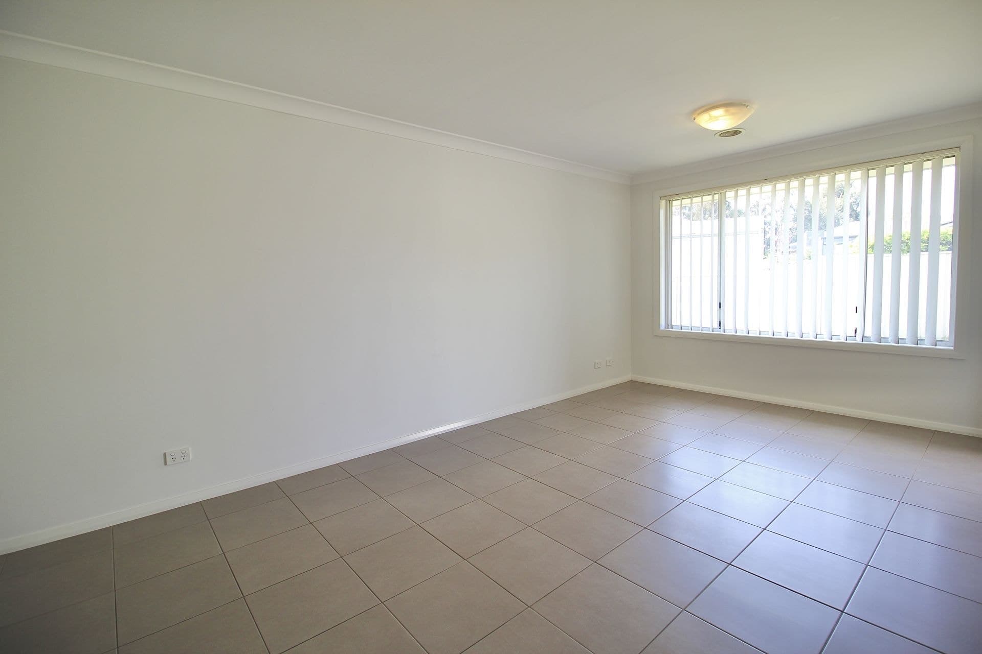 4 Molloy Drive Orange NSW, Orange - Thumbnail 7