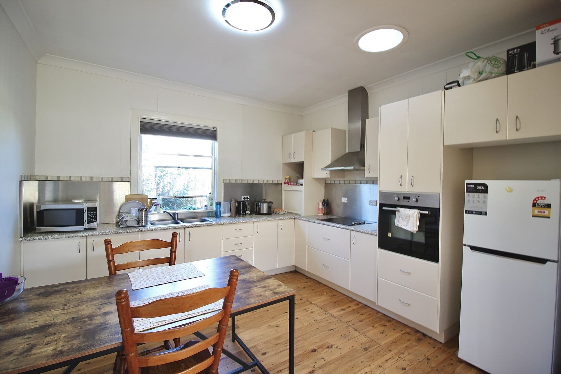 43 Endsleigh Avenue Orange NSW, Orange - Thumbnail 2