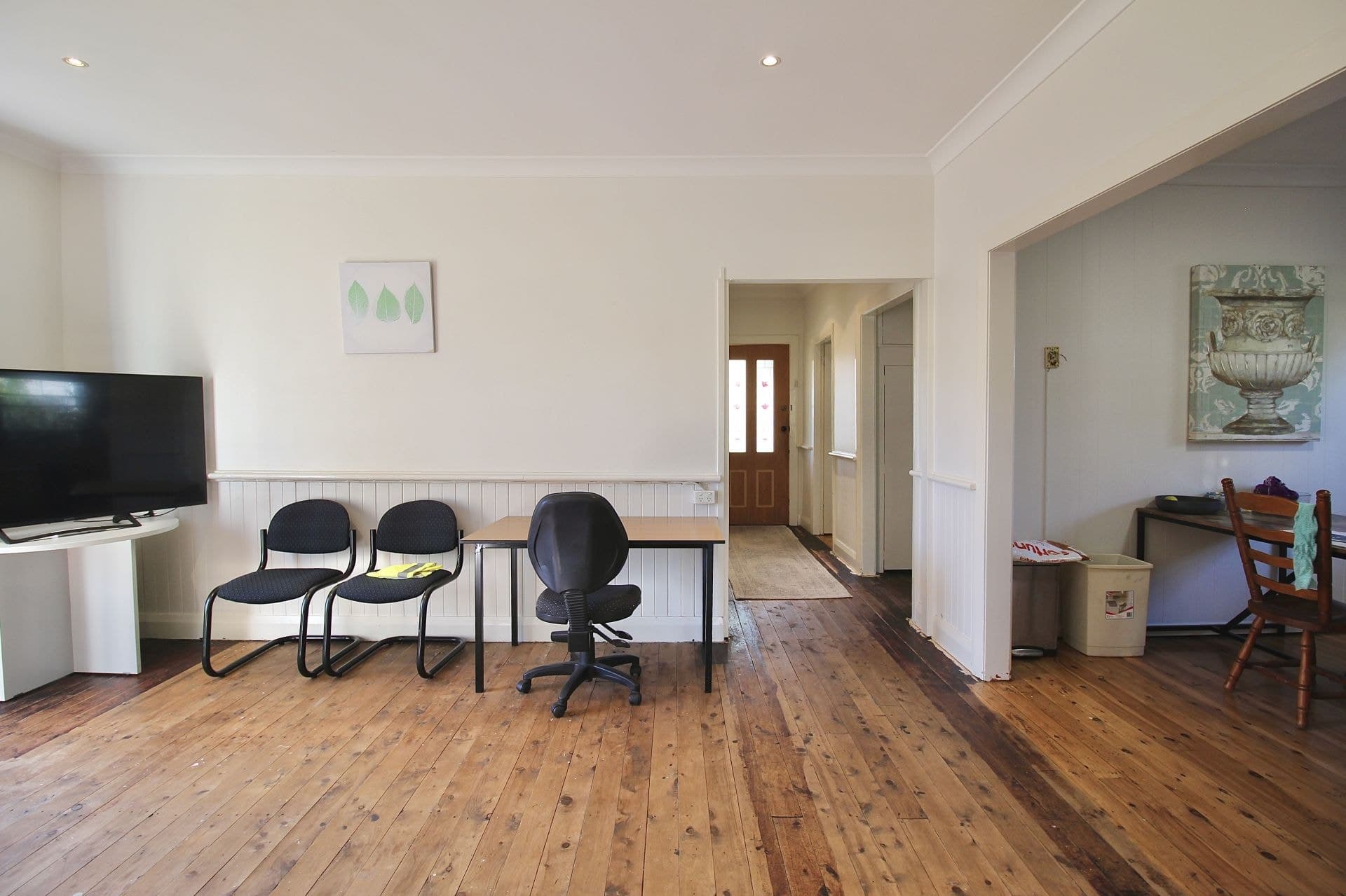 43 Endsleigh Avenue Orange NSW, Orange - Thumbnail 3