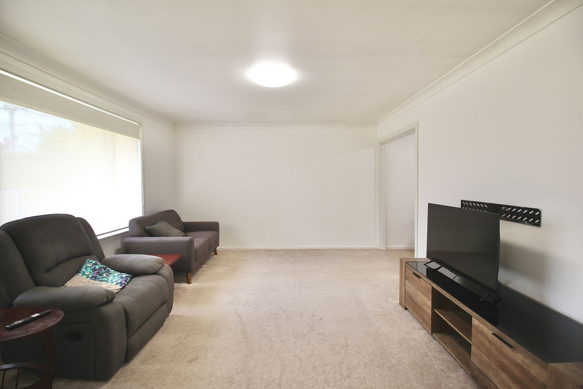 27 Kearneys Drive Orange NSW, Orange - Thumbnail 6