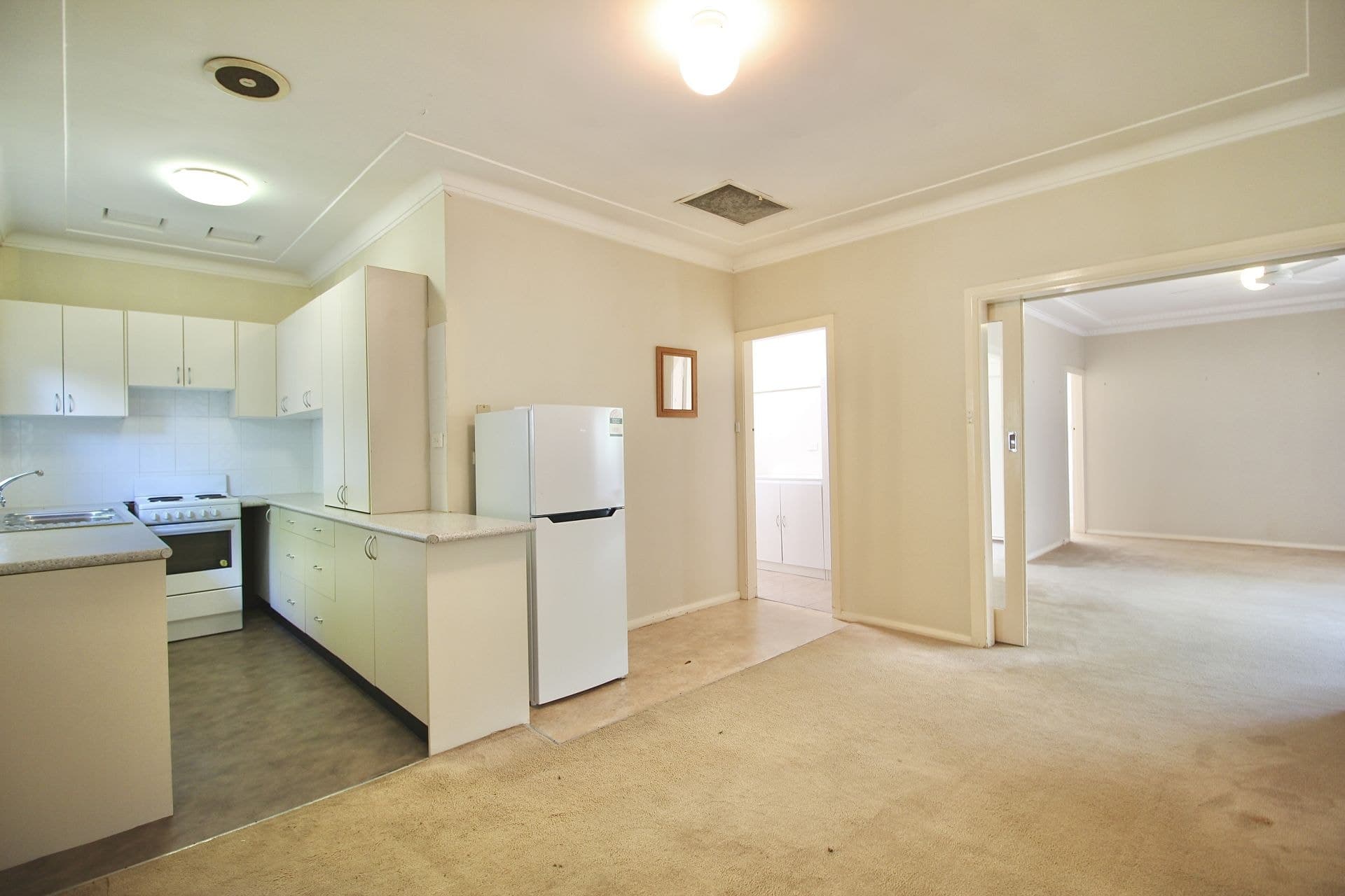 62 Casey Street Orange NSW, Orange - Thumbnail 7