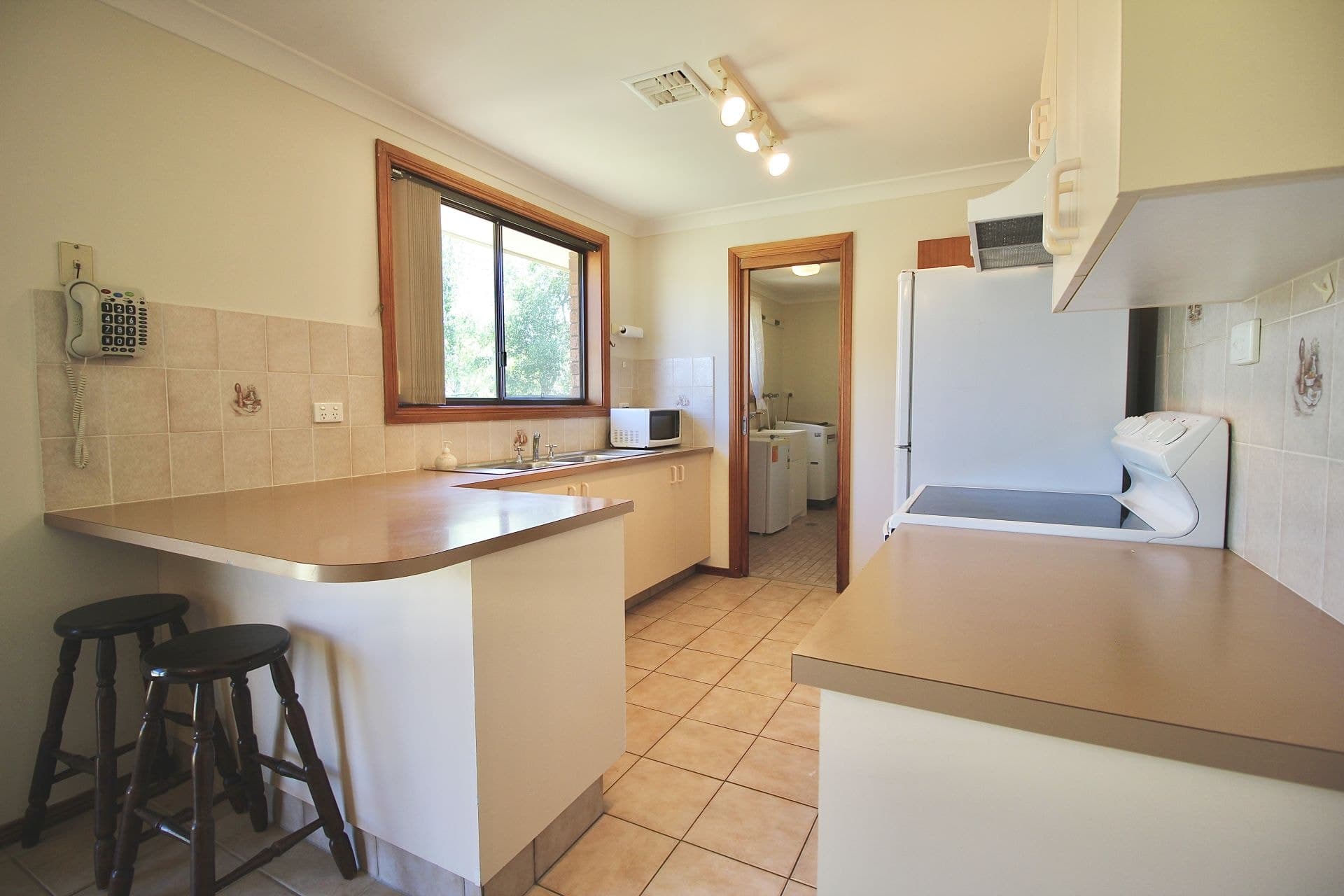 7 Settlers Close Orange NSW, Orange - Thumbnail 4