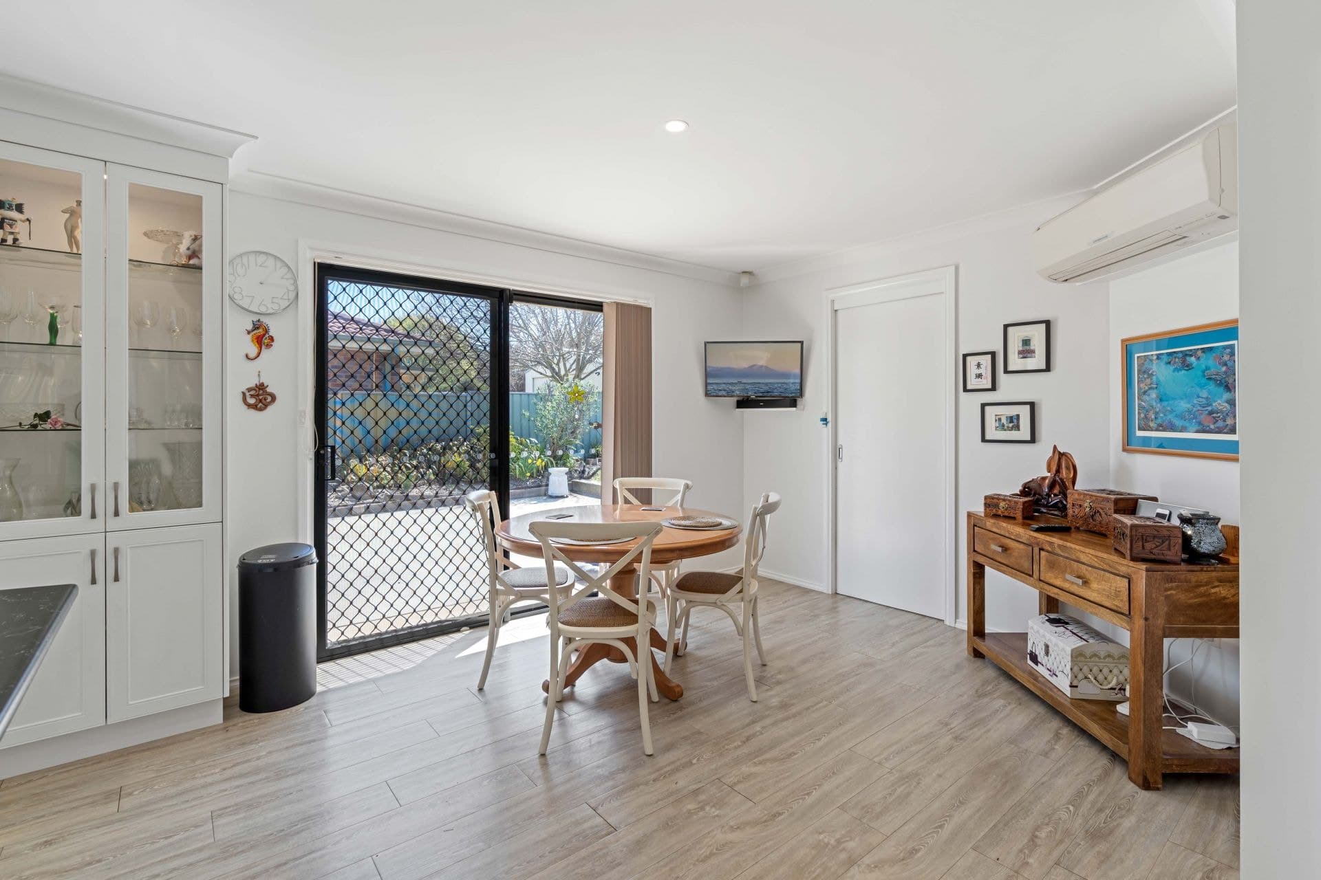 8 Douglas Place Orange NSW, Orange - Thumbnail 2