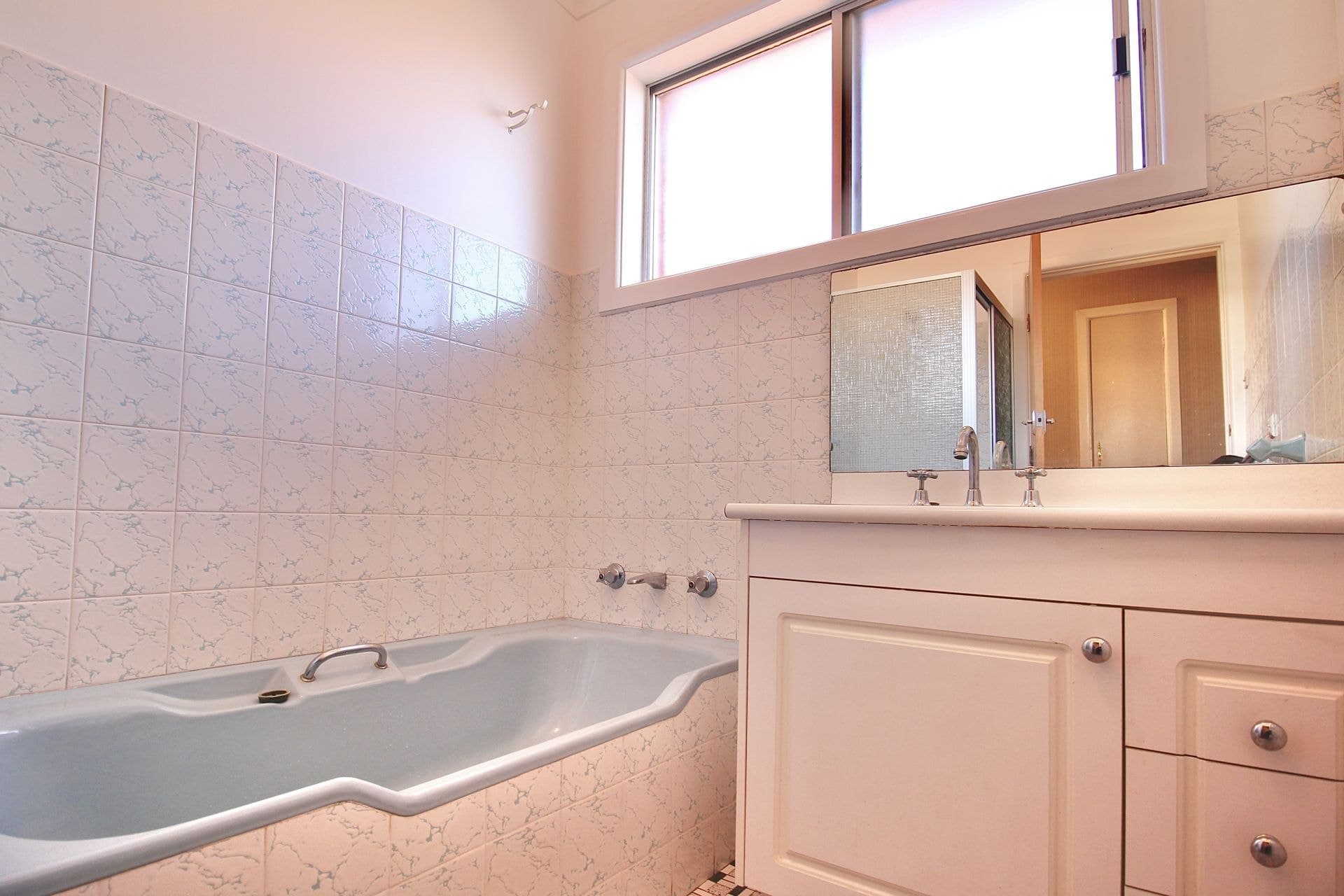 10 Legacy Avenue Orange NSW, Orange - Thumbnail 8