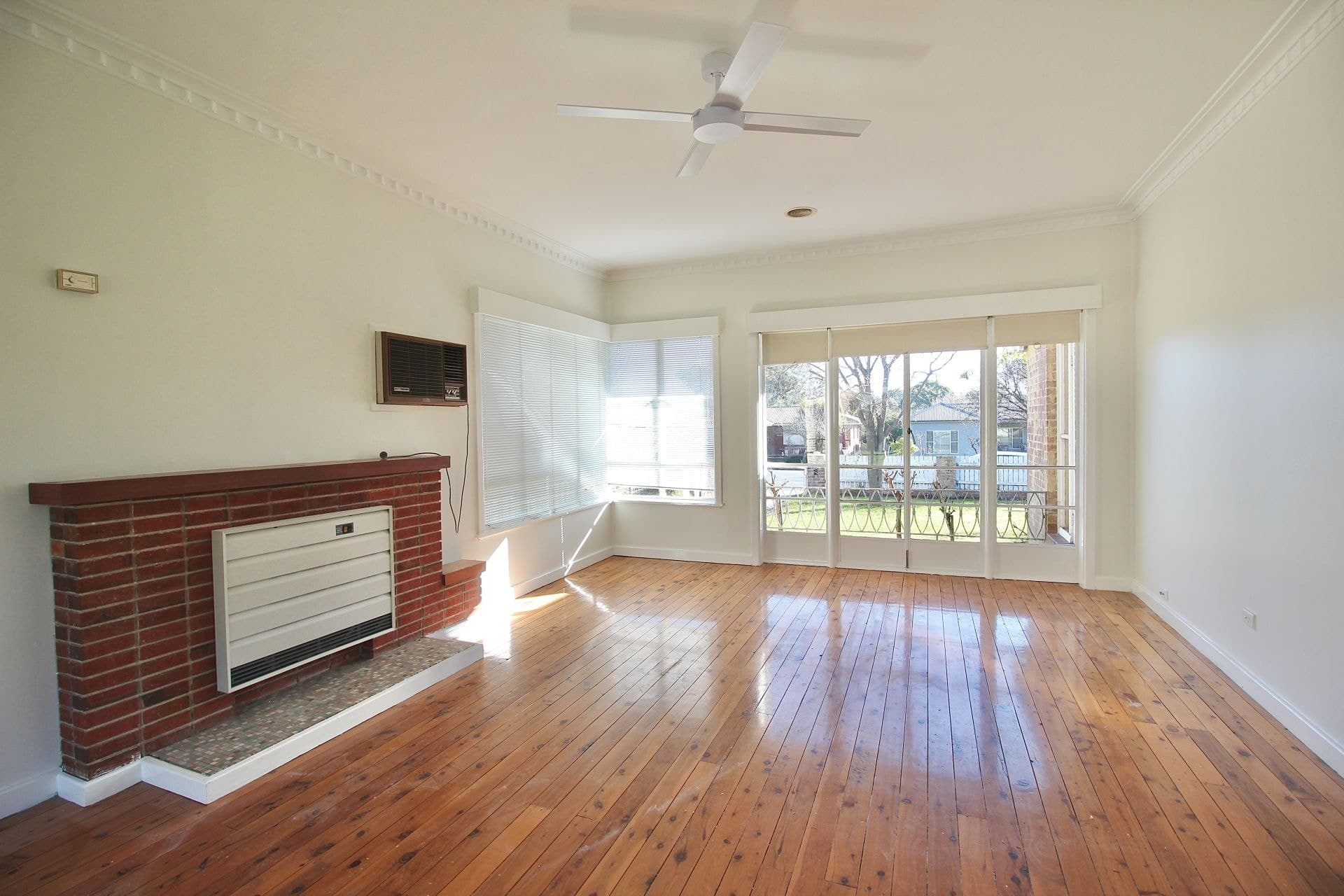 54 Cecil Road Orange NSW, Orange - Thumbnail 2