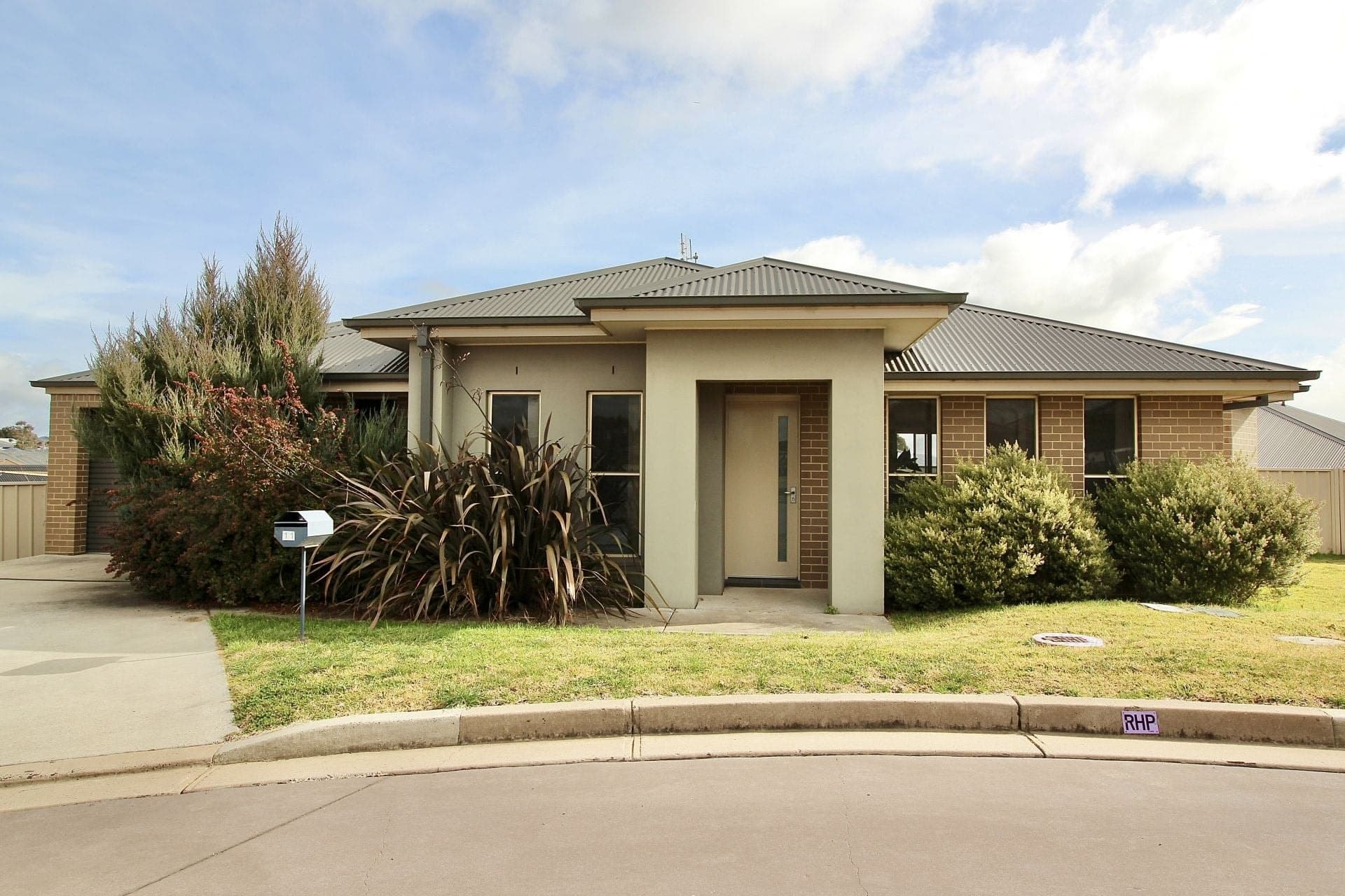 11 Bella Vista Close Orange NSW, Close Orange - Image 1