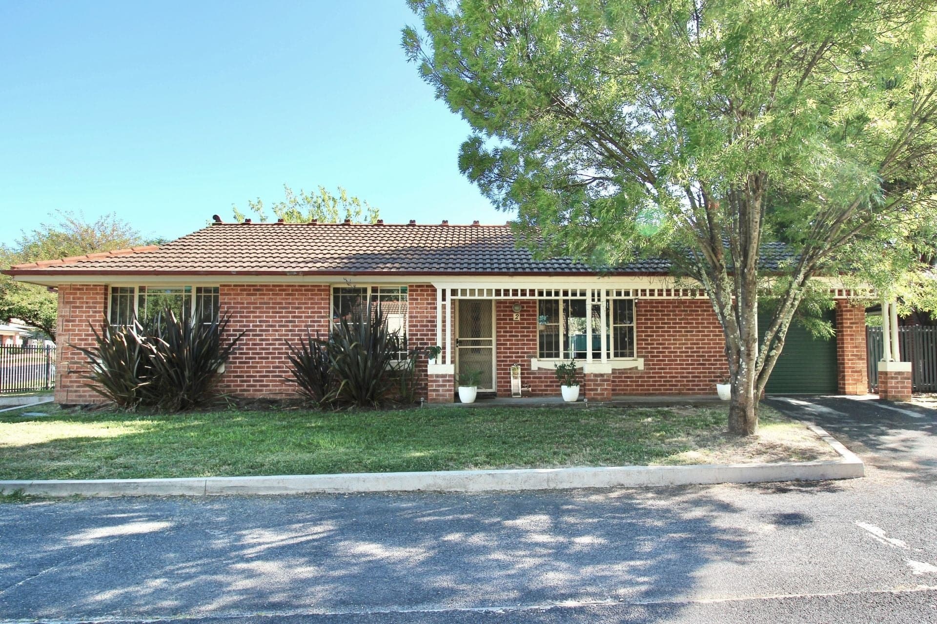 2/184 Hill Street Orange NSW, Orange - Image 1