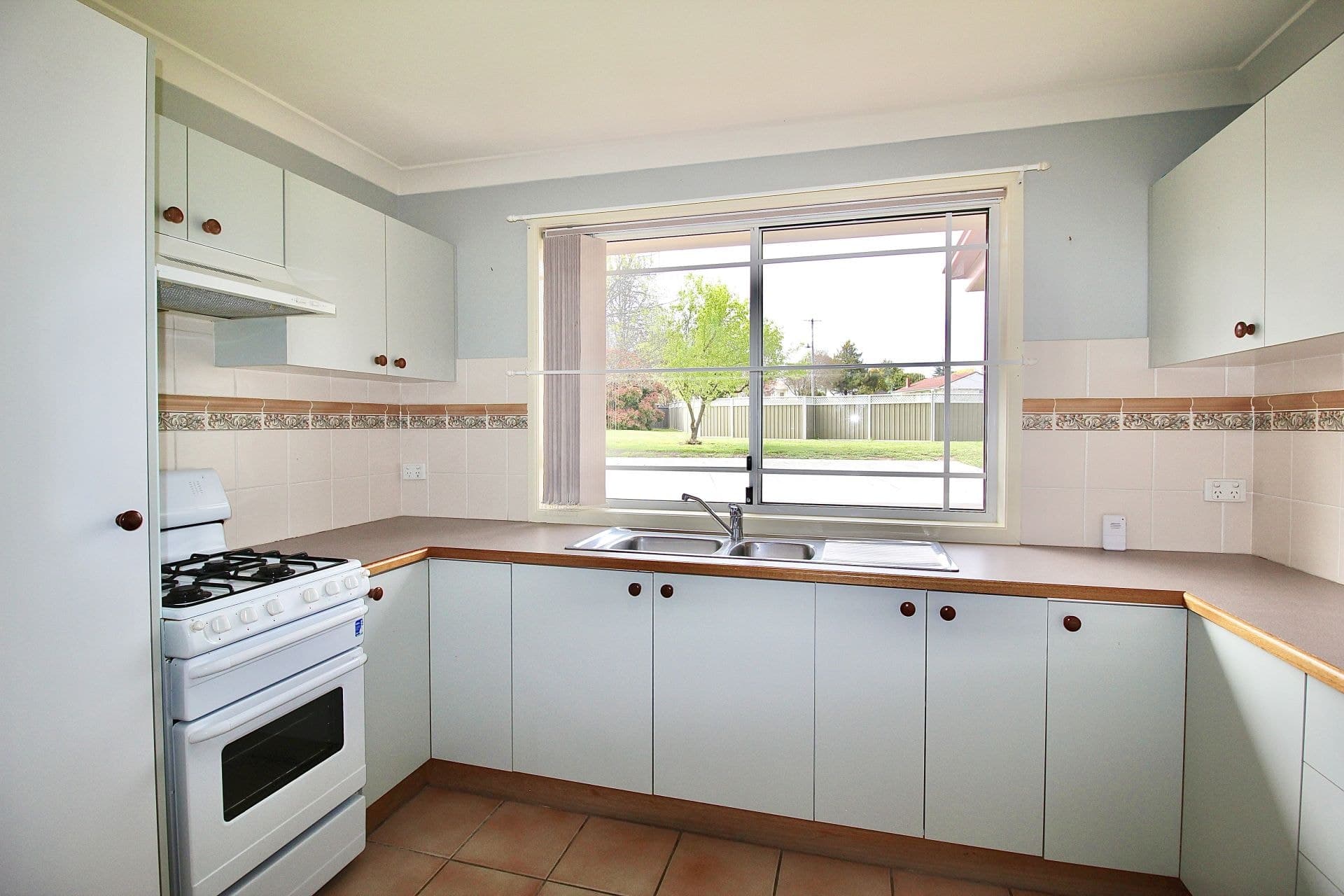 17/115 Matthews Avenue Orange NSW, Orange - Thumbnail 3