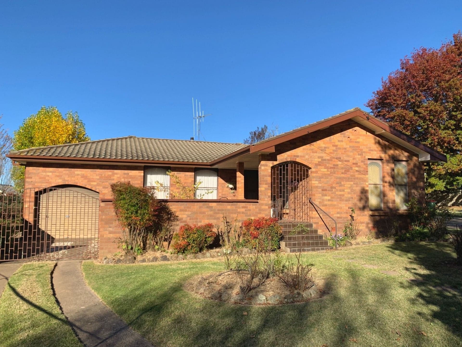 12 Maguire Avenue Orange NSW, Orange - Image 1