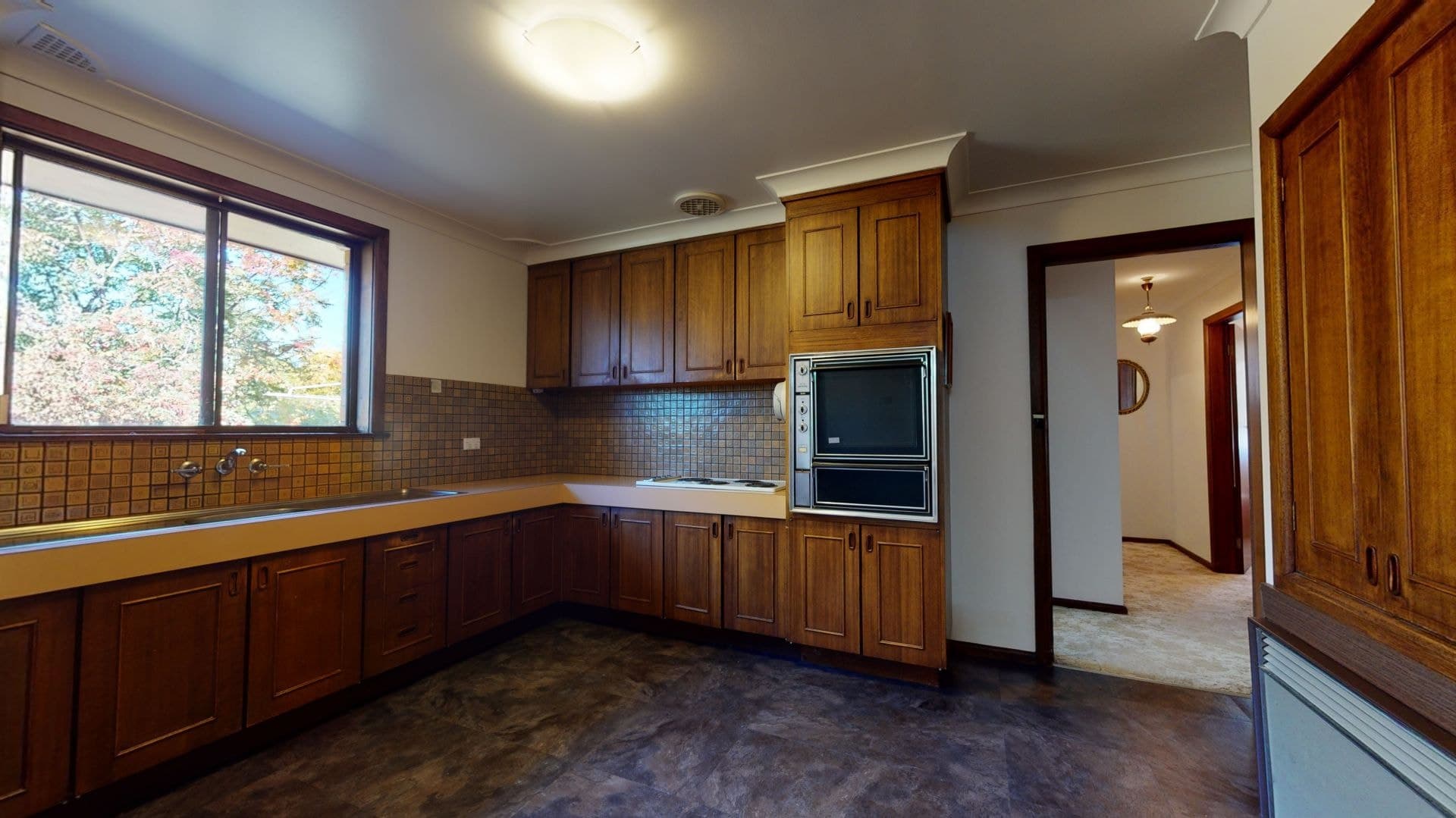 12 Maguire Avenue Orange NSW, Orange - Thumbnail 3
