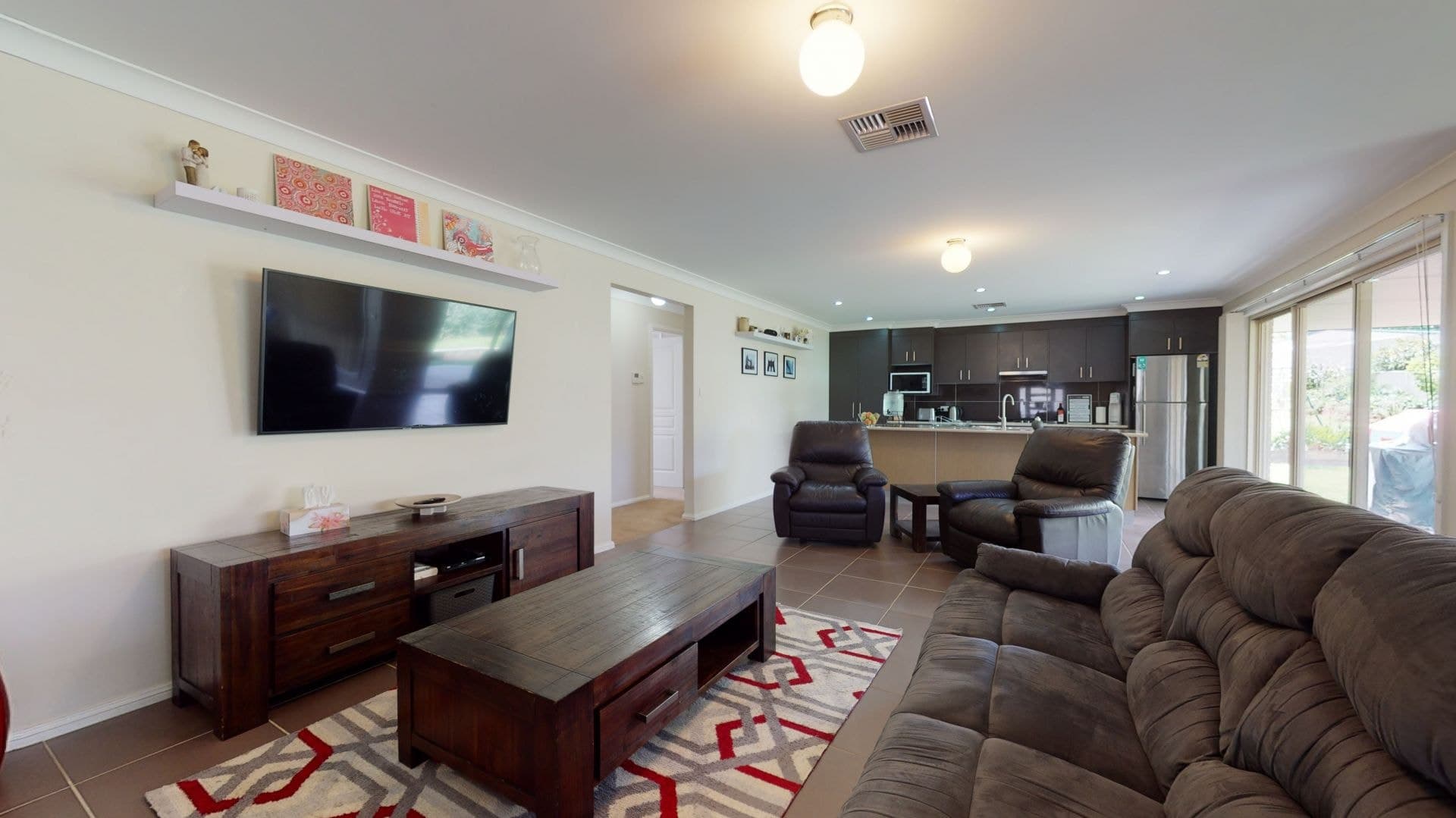 74 Diamond Drive Orange NSW, Orange - Thumbnail 2
