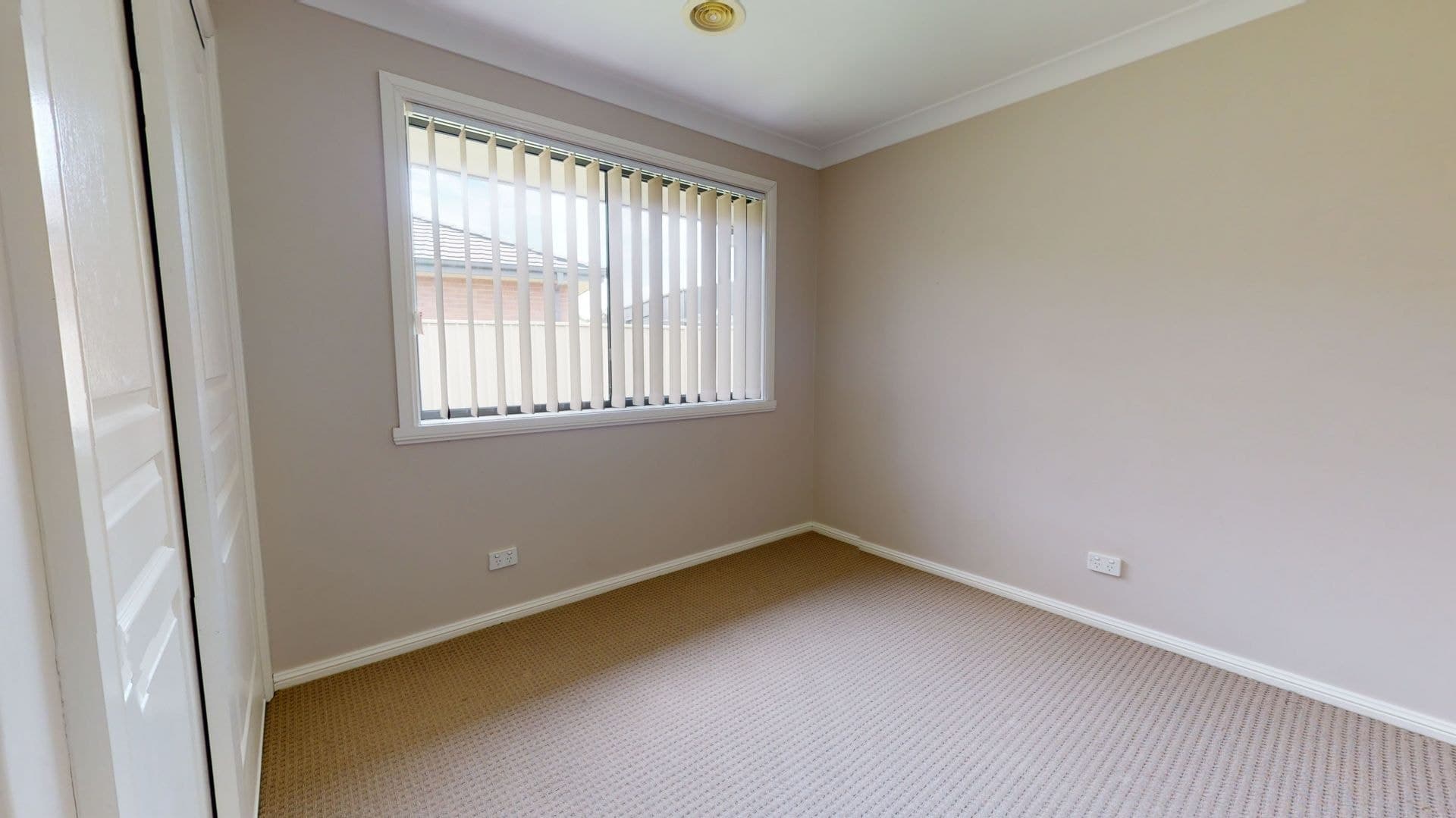 60 Diamond Drive Orange NSW, Orange - Thumbnail 8