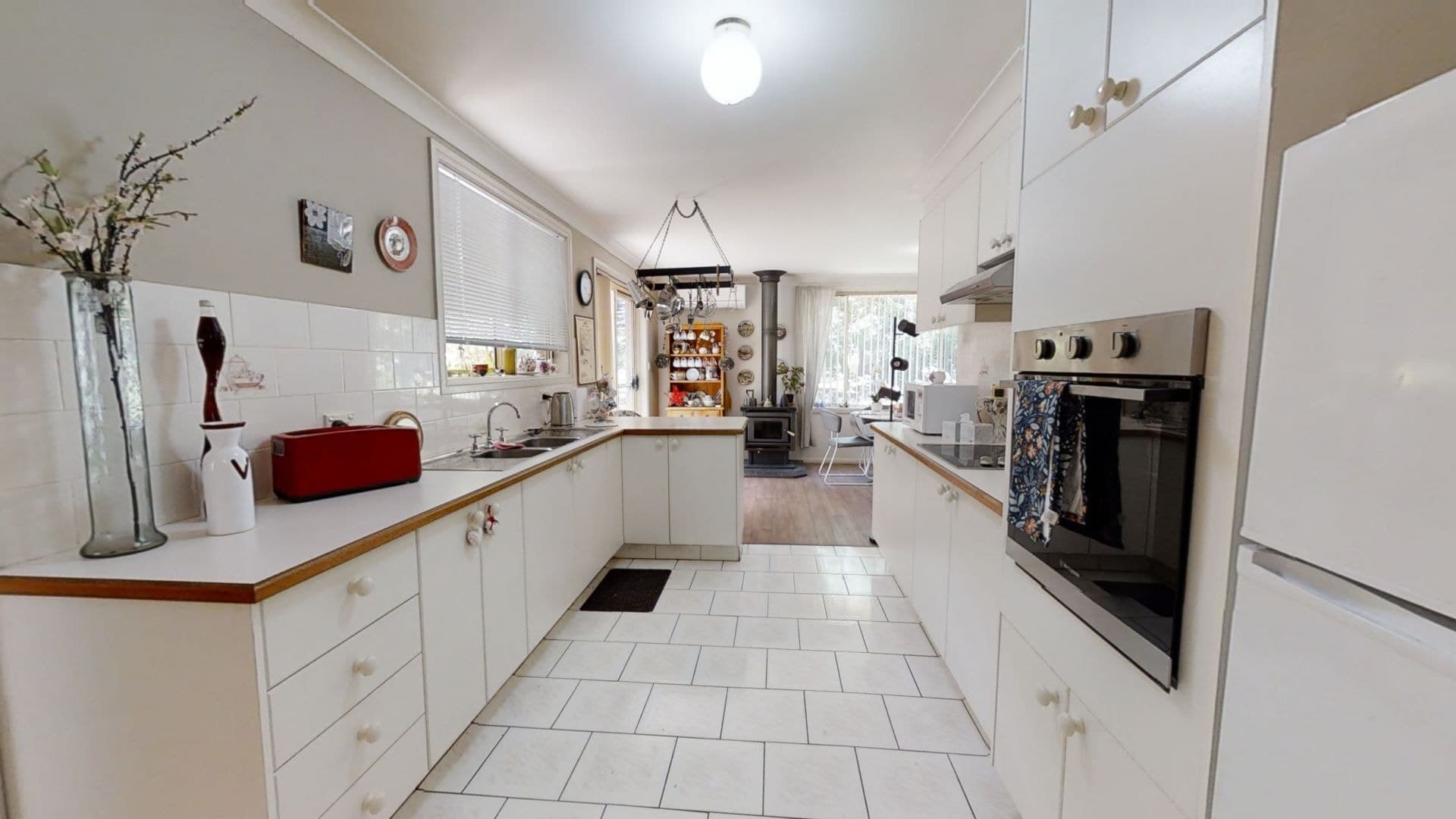 14 Turner Crescent Orange NSW, Orange - Thumbnail 4