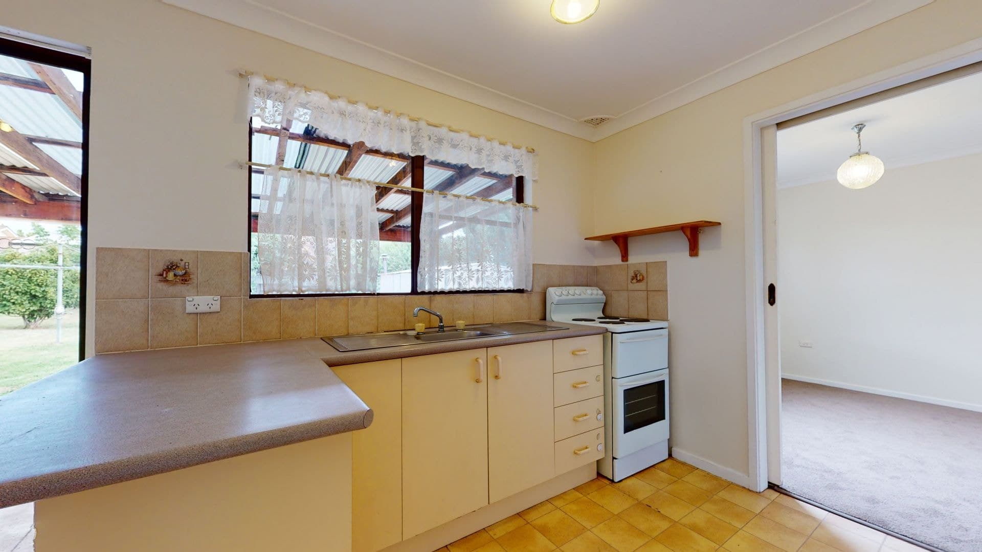 31 Sharp Road Orange NSW, Orange - Thumbnail 3