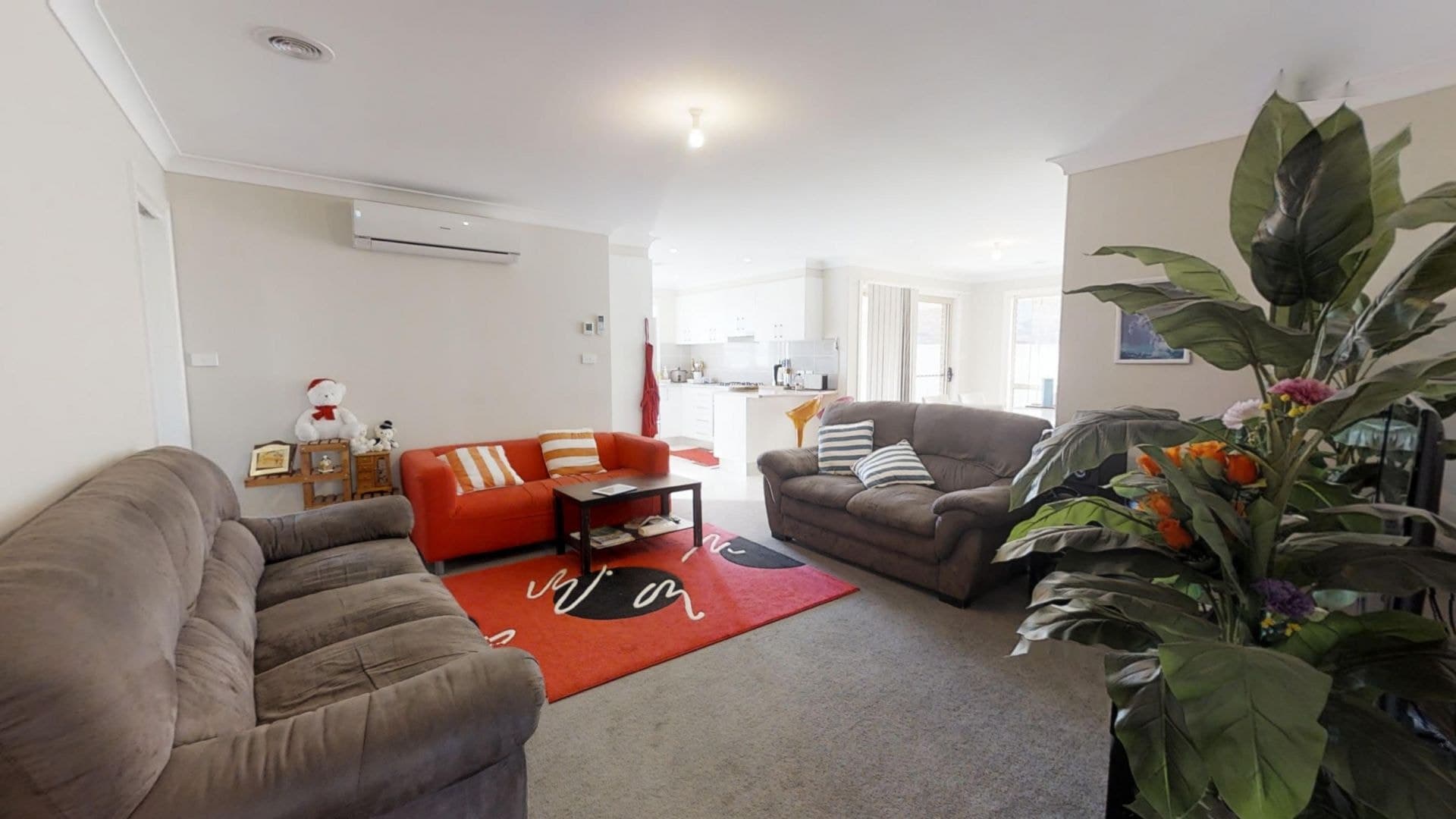 30 Molloy Drive Orange NSW, Orange - Thumbnail 2