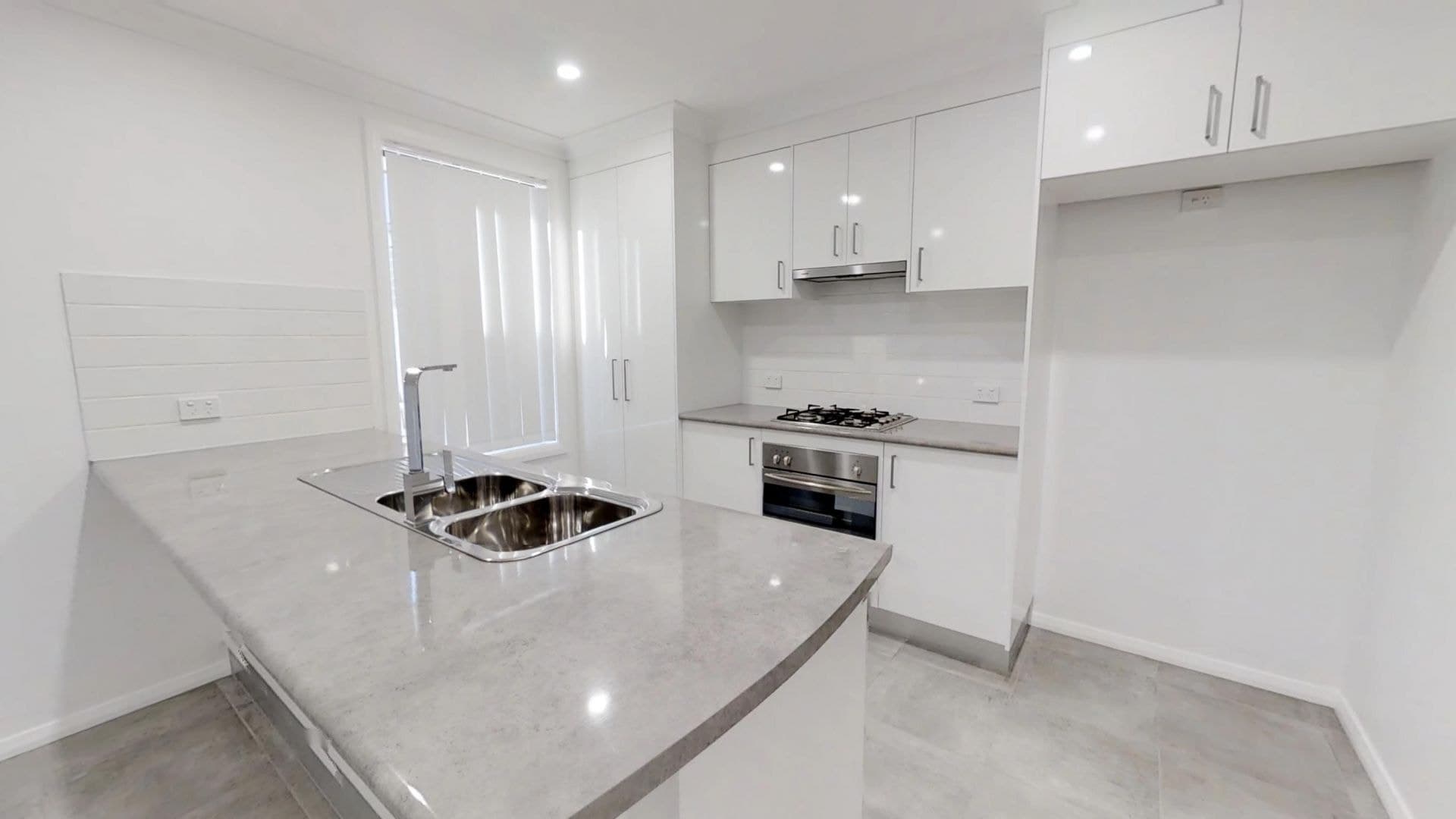 27a Diamond Drive Orange NSW, Orange - Thumbnail 3