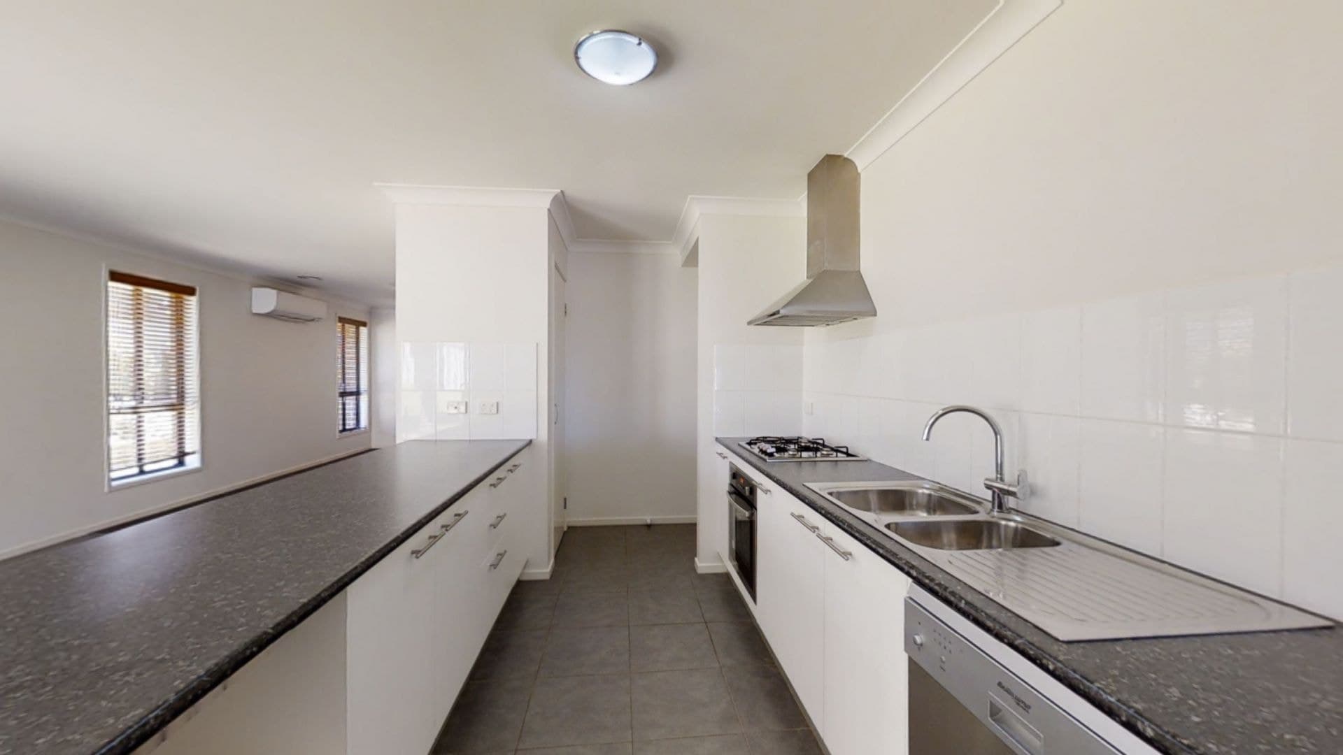 20 Dimboola Way Orange NSW, Orange - Thumbnail 4