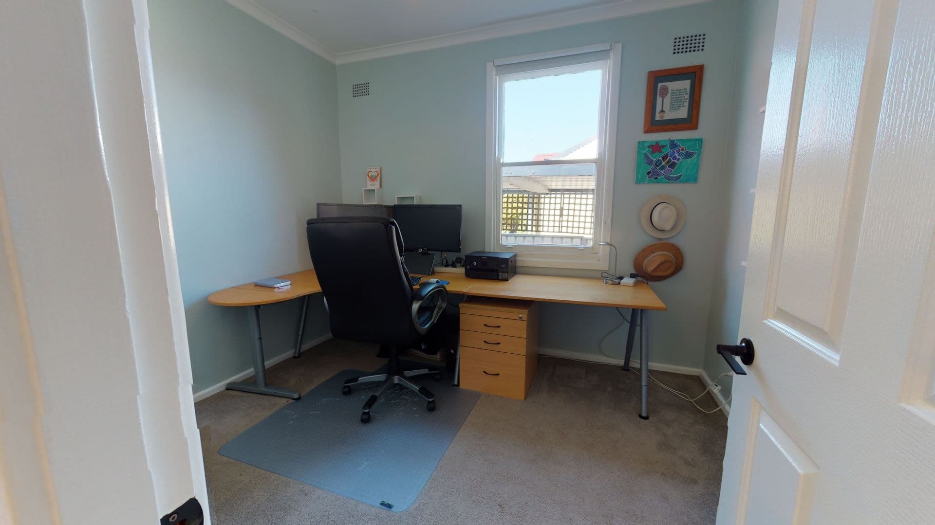 17 Kearneys Drive Orange NSW, Orange - Thumbnail 7