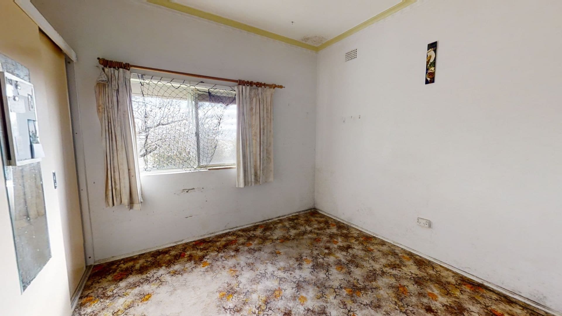 72 Kearneys Drive Orange NSW, Orange - Thumbnail 6