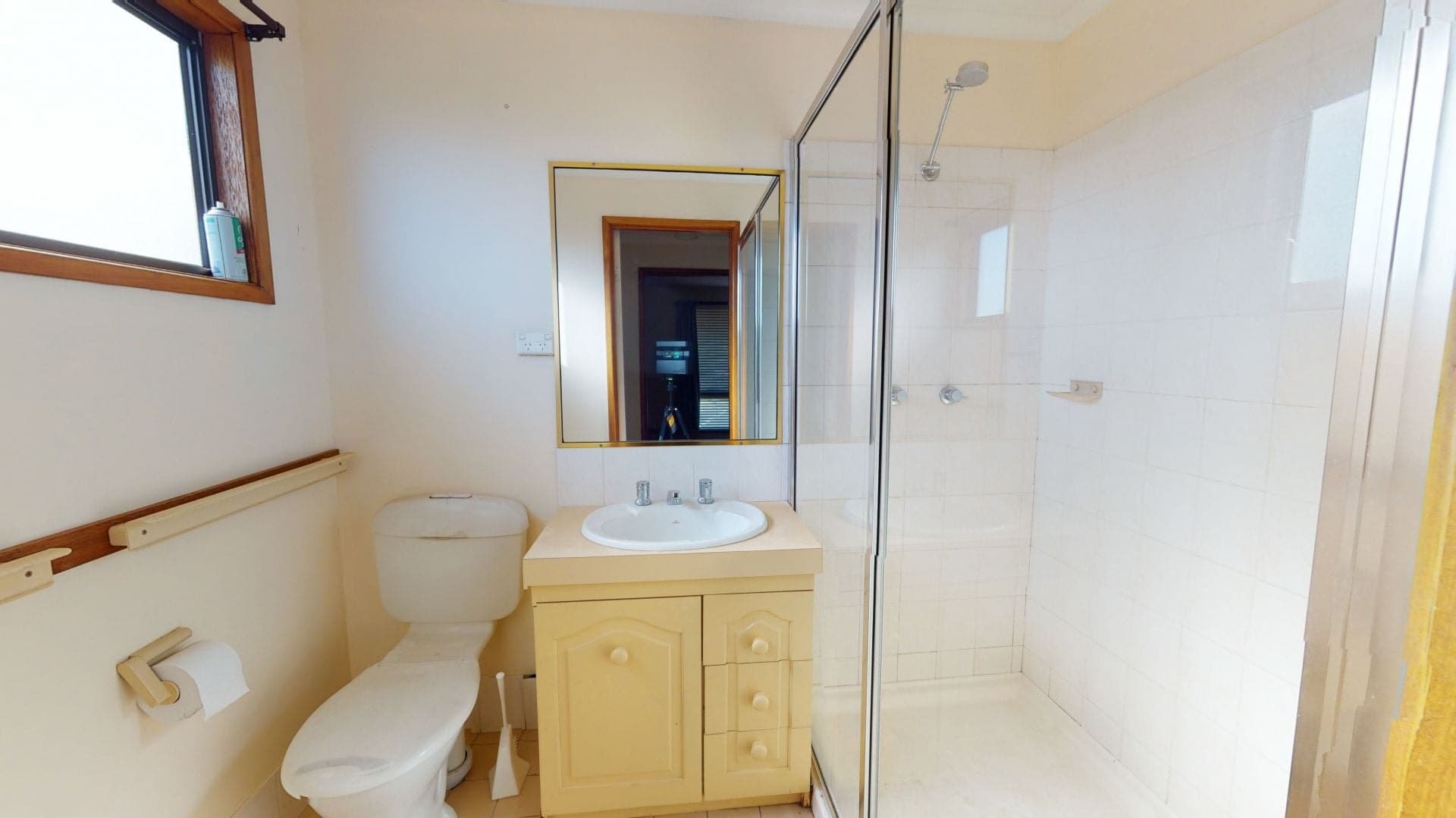 32 Kearneys Drive Orange NSW, Orange - Thumbnail 7