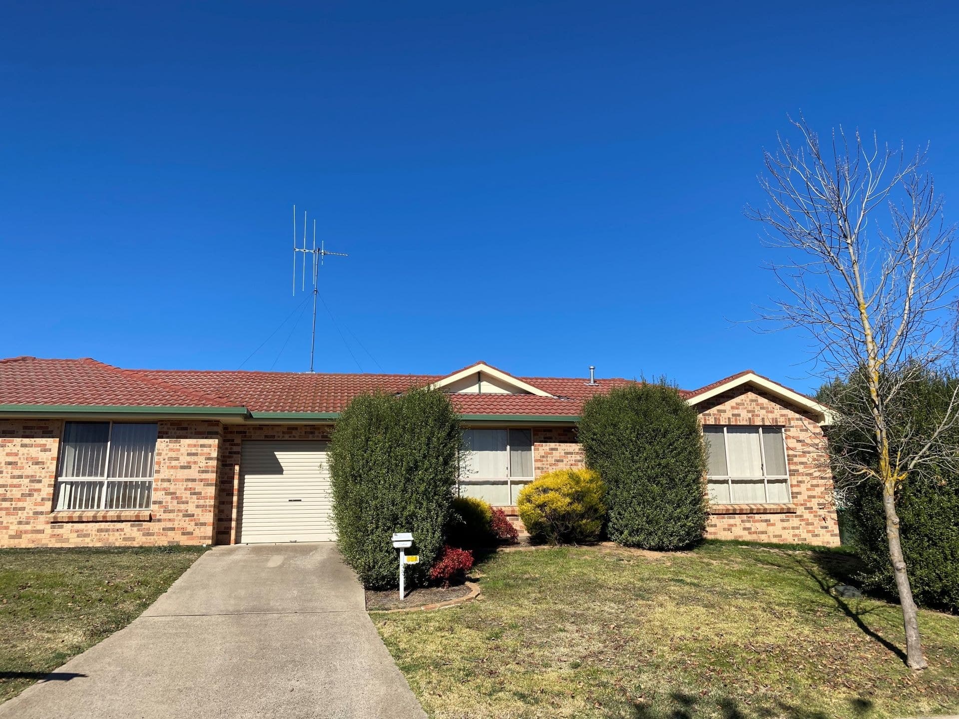 35 & 35a Turner Crescent Orange NSW, Orange - Thumbnail 2