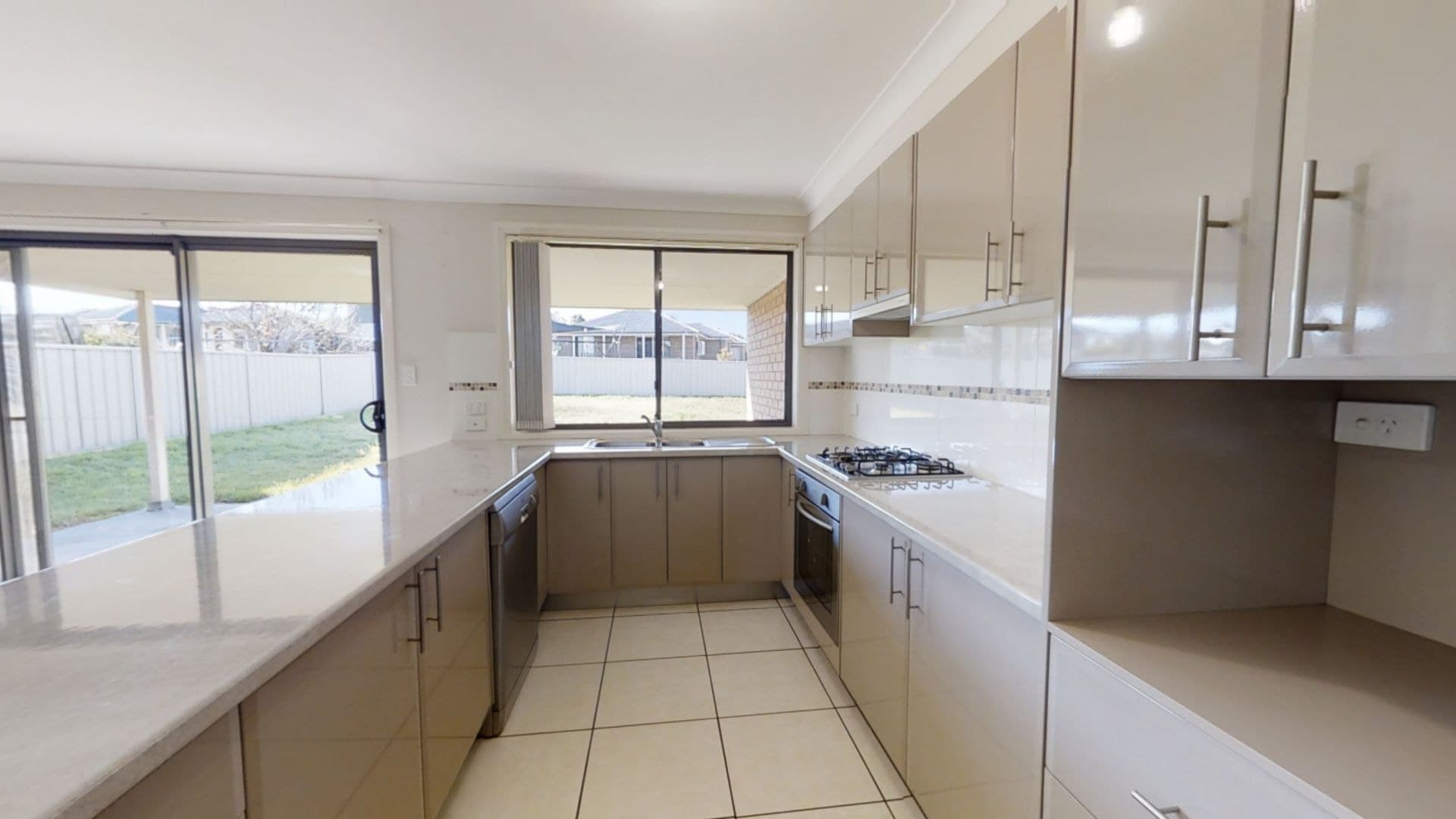 56 Diamond Drive Orange NSW, Orange - Thumbnail 4