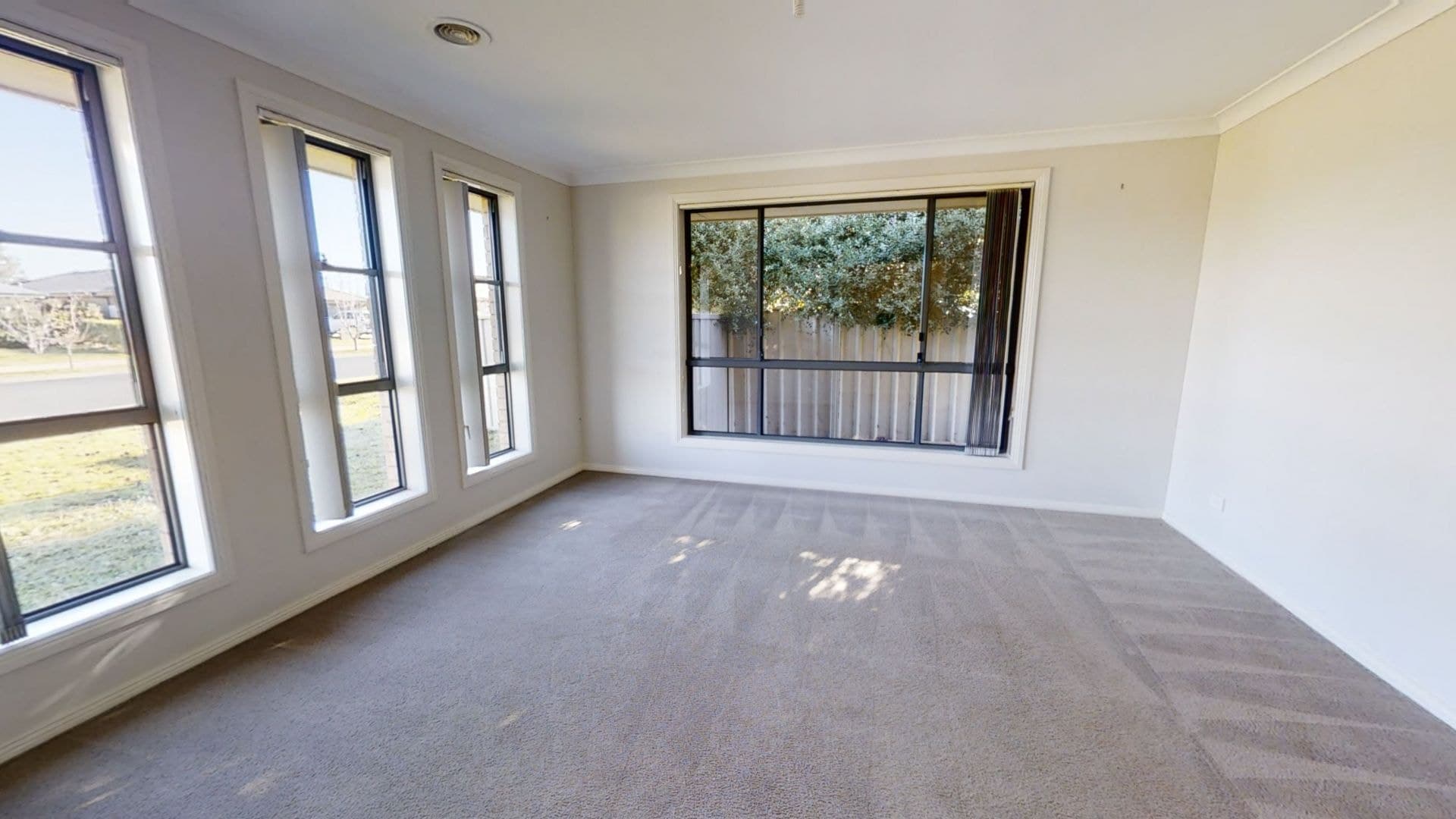 56 Diamond Drive Orange NSW, Orange - Thumbnail 5