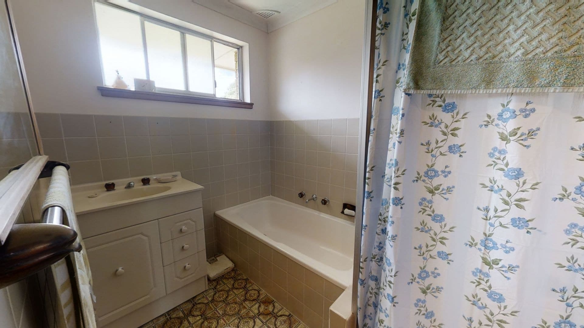 1 Markham Avenue Orange NSW, Orange - Thumbnail 6