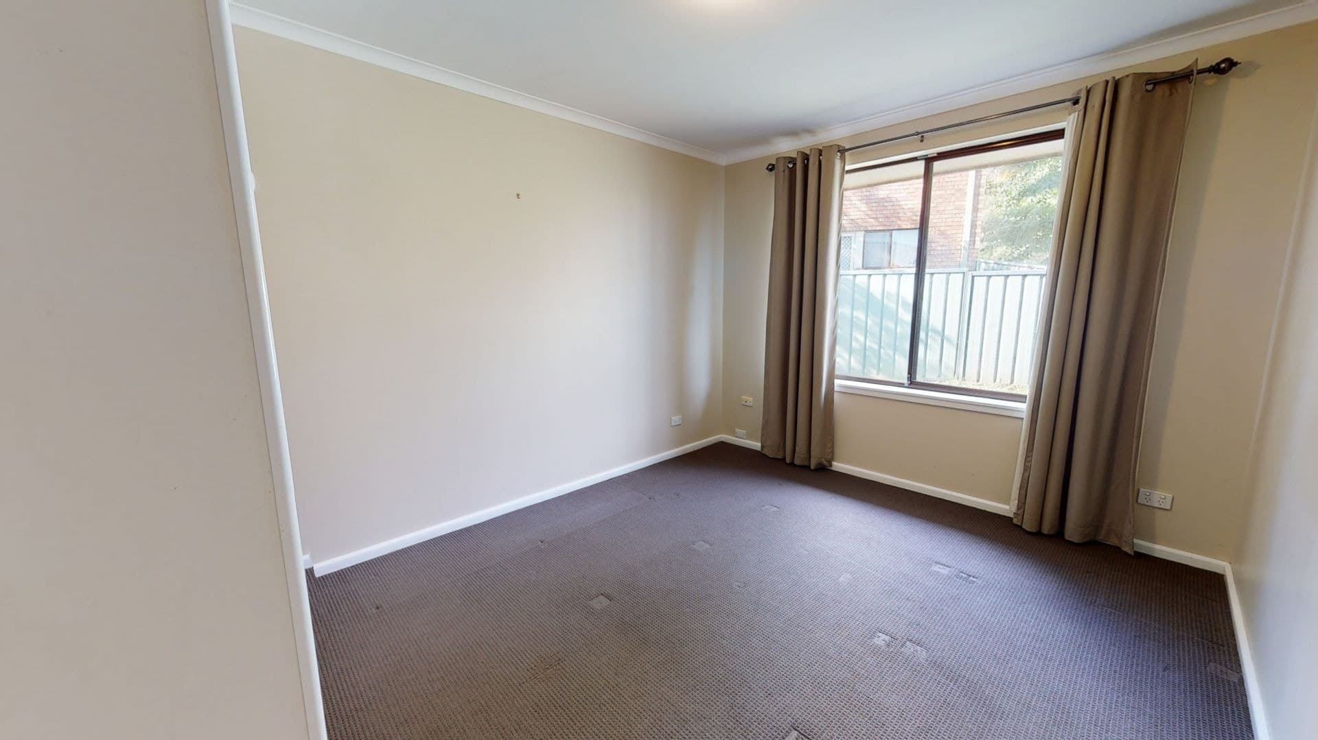 28 Endsleigh Avenue Orange NSW, Orange - Thumbnail 4