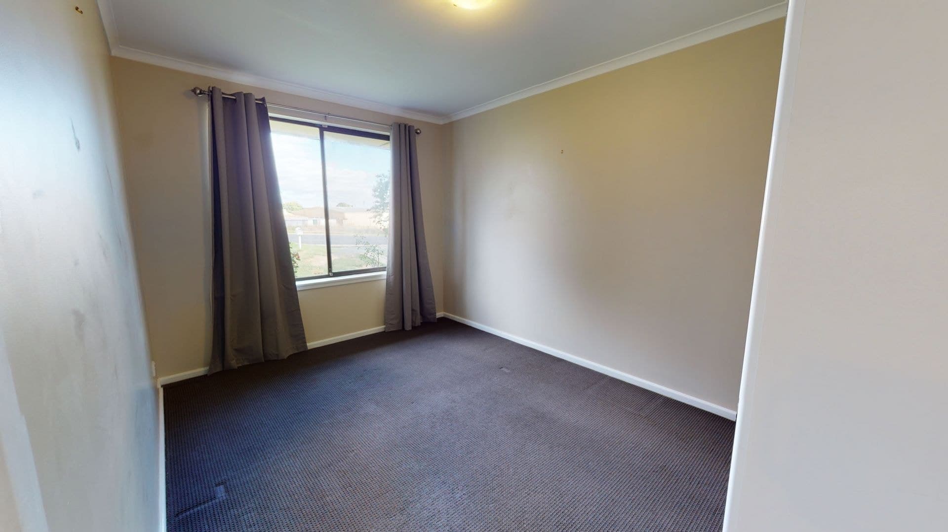 28 Endsleigh Avenue Orange NSW, Orange - Thumbnail 5