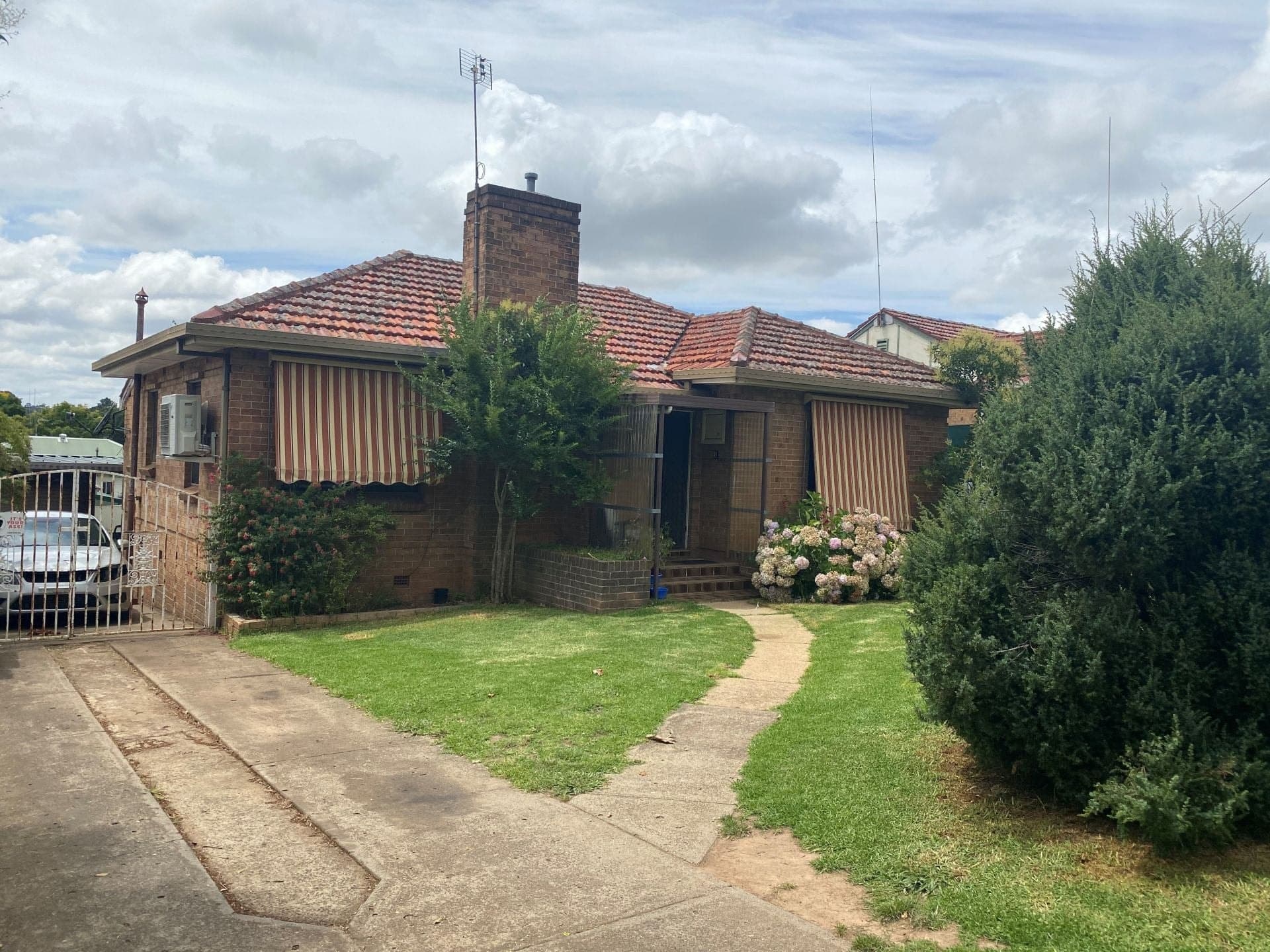 38 Glenroi Avenue Orange NSW, Orange - Image 1