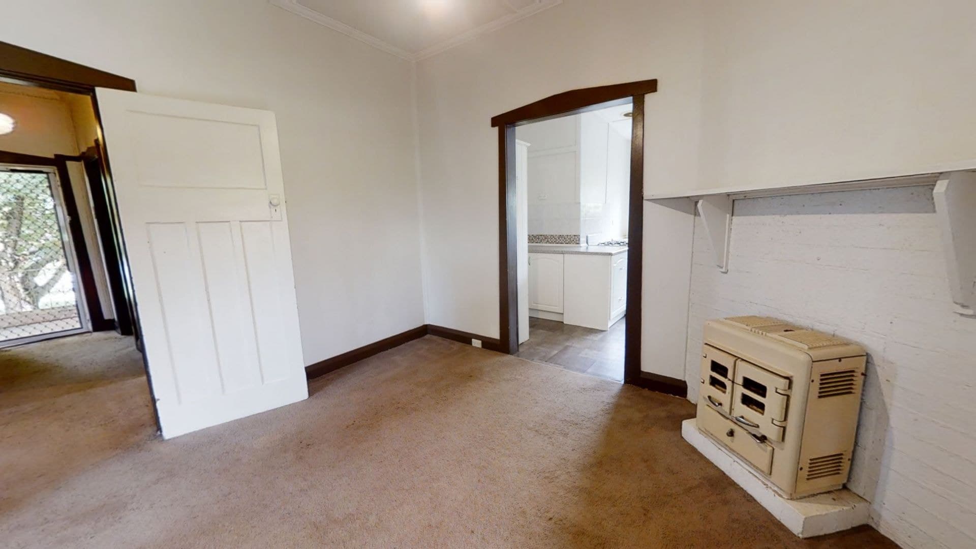 21 McLachlan Street Orange NSW, Orange - Thumbnail 5