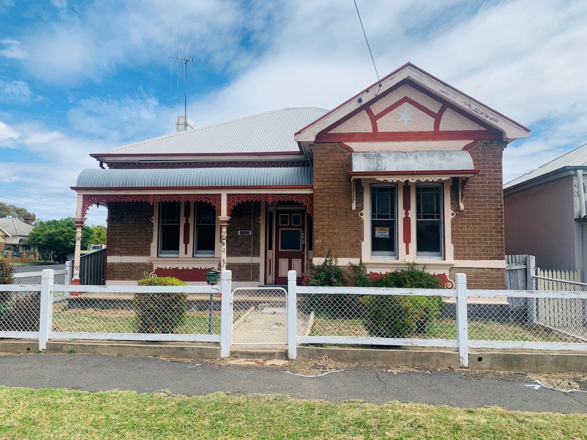 176 Moulder Street Orange NSW, Orange - Image 1