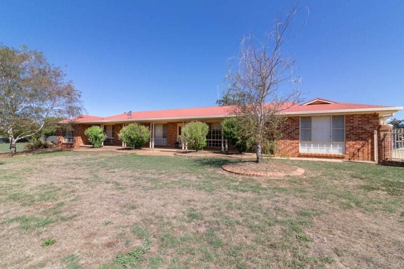 64 Valencia Drive Orange NSW, Orange - Image 1