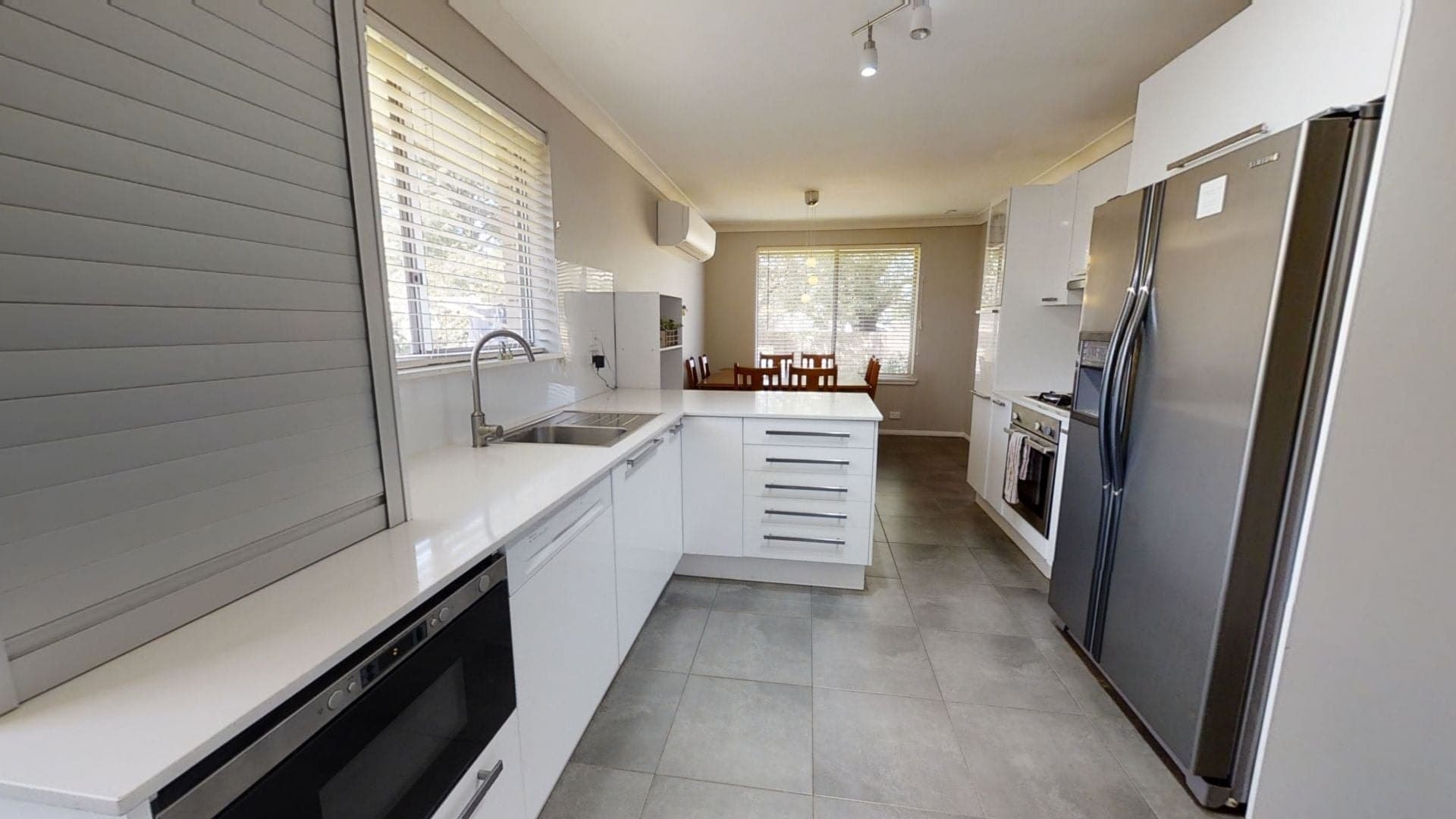 35 Matthews Avenue Orange NSW, Orange - Thumbnail 3