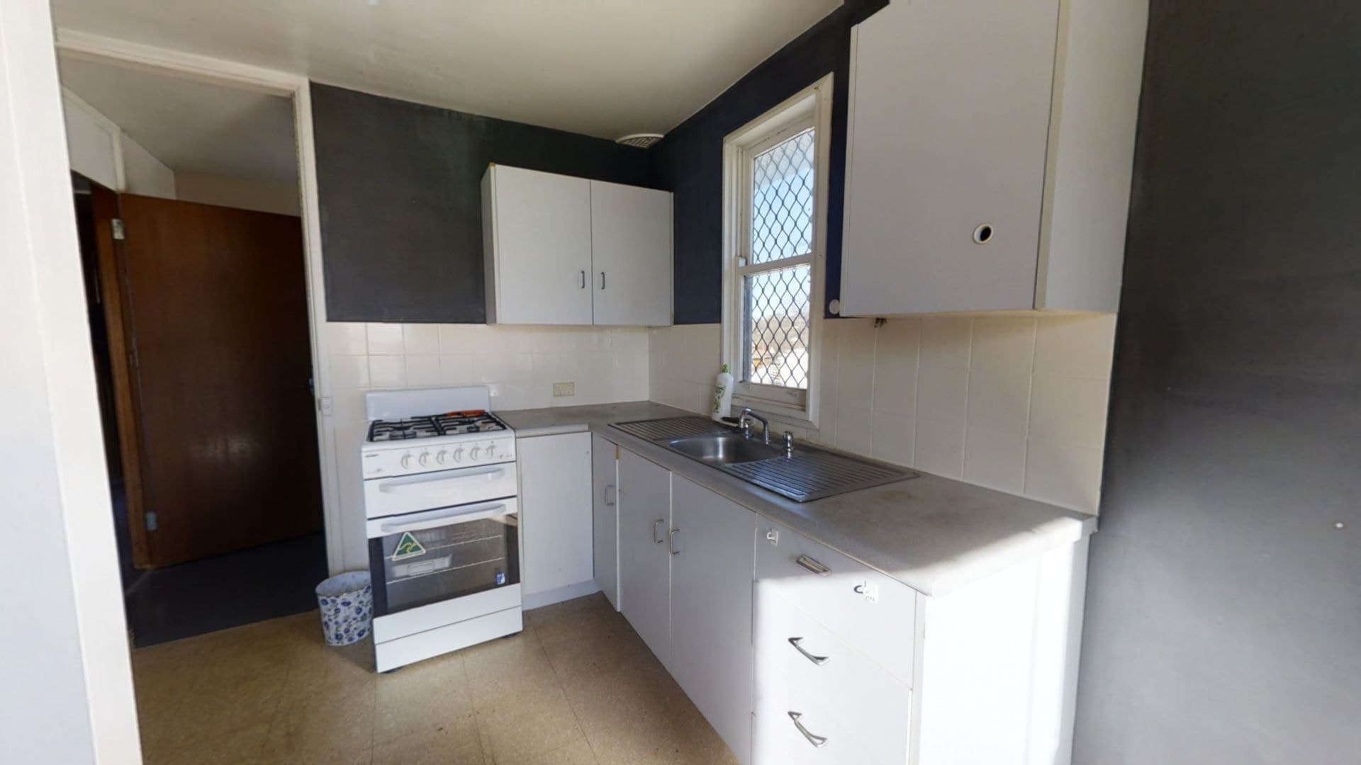 38 South Terrace Orange NSW, Orange - Thumbnail 3