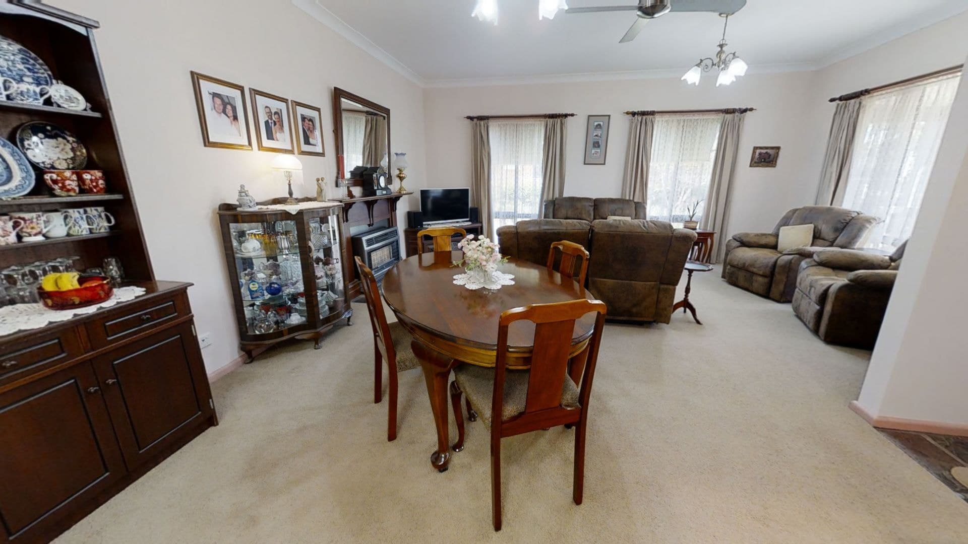 42 McLachlan Street Orange NSW, Orange - Thumbnail 2