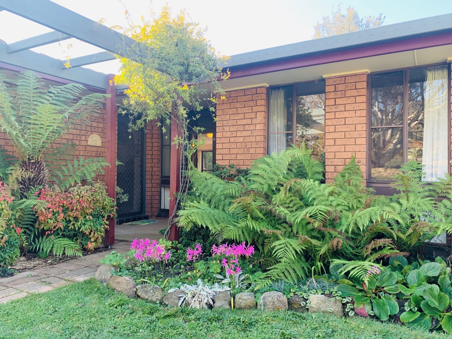 6 Don Peters Place Orange NSW, Orange - Thumbnail 2