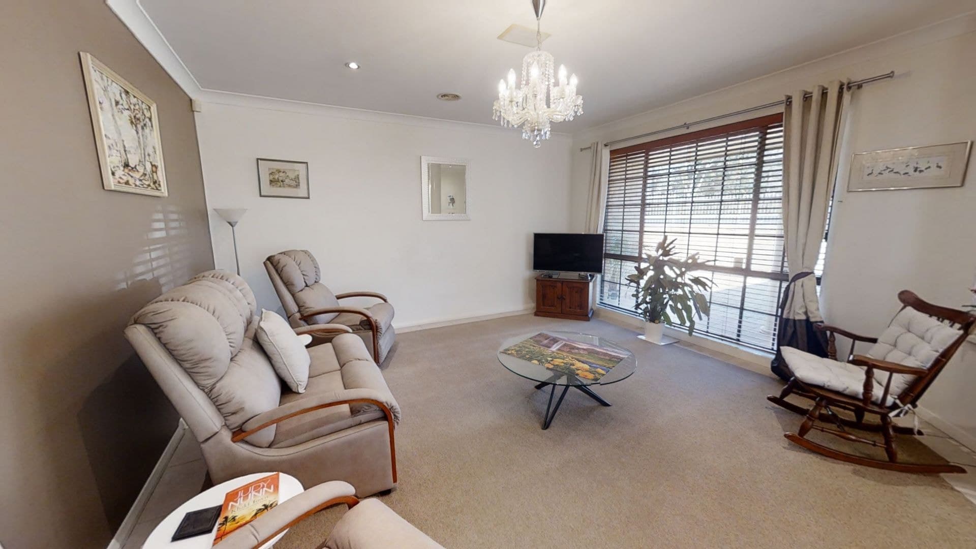 10 Molong Road Orange NSW, Orange - Thumbnail 2
