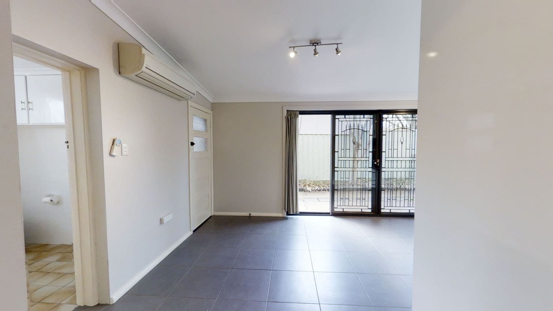 5 Fox Avenue Orange NSW, Orange - Thumbnail 5