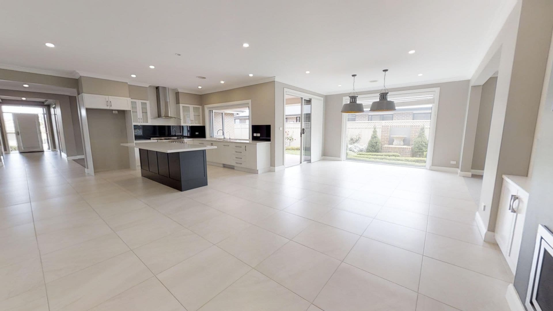 14 Buckland Drive Orange NSW, Orange - Thumbnail 3
