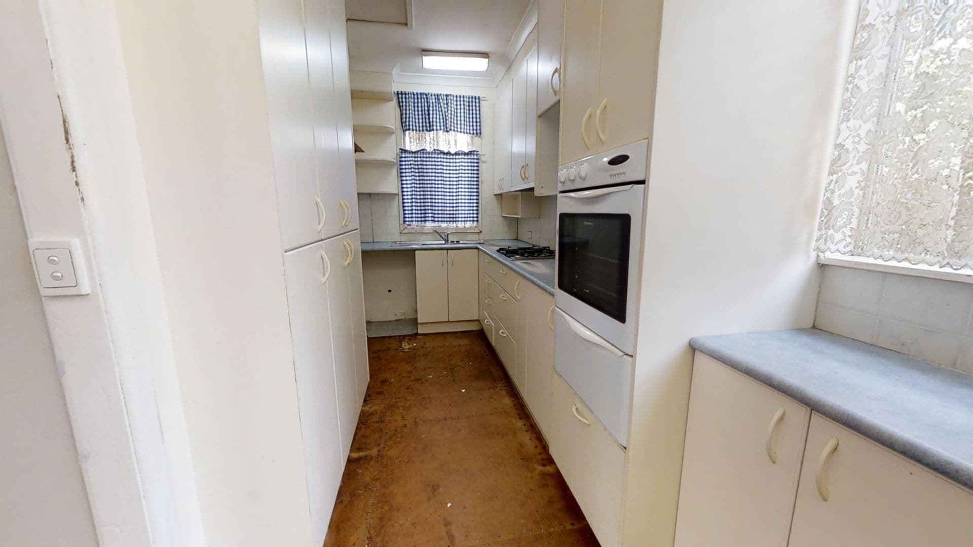 185 Clinton Street Orange NSW, Orange - Thumbnail 3
