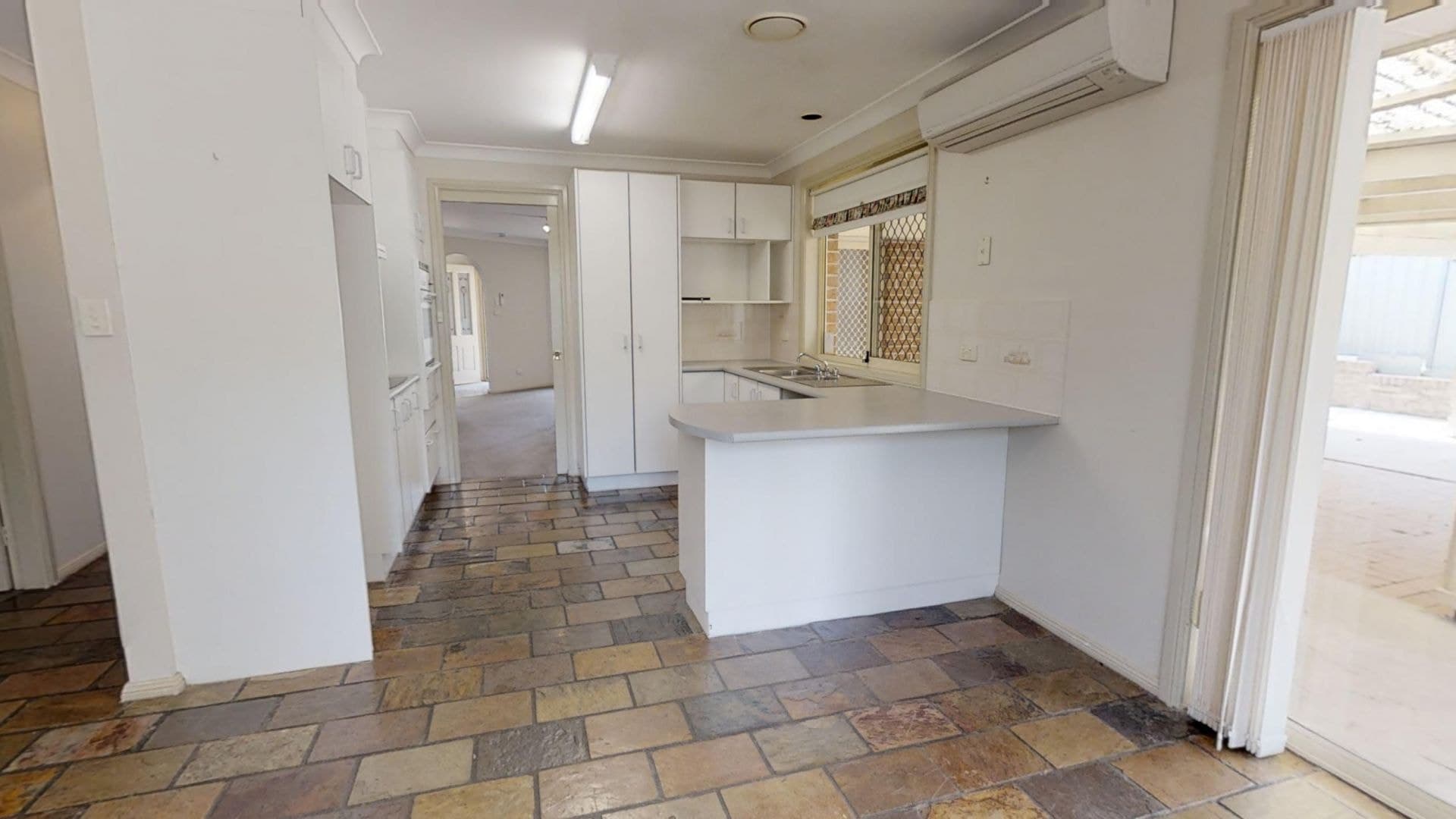75 Sieben Drive Orange NSW, Orange - Thumbnail 3