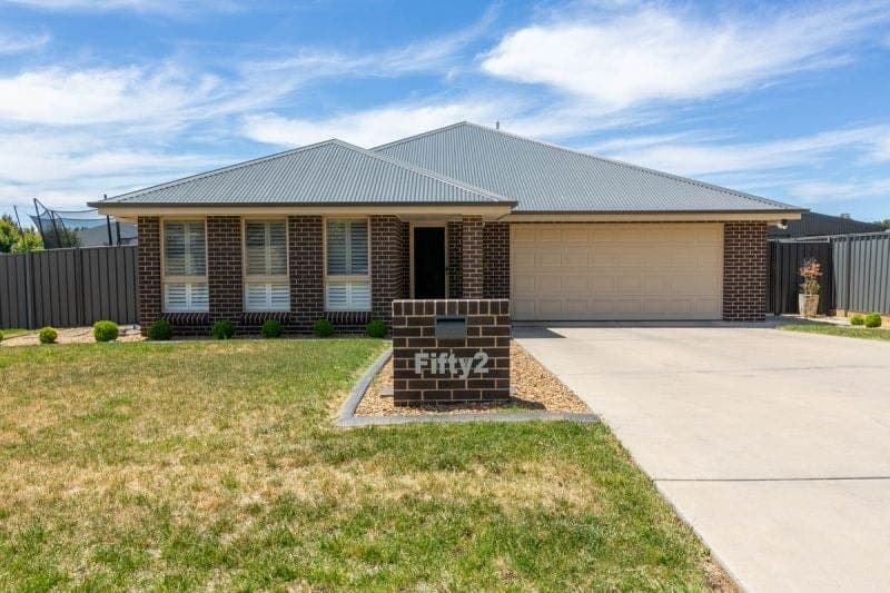 52 Carwoola Drive Orange NSW, Orange - Image 1