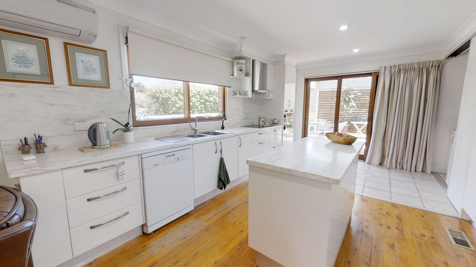1 Gilliana Place Orange NSW, Orange - Thumbnail 2